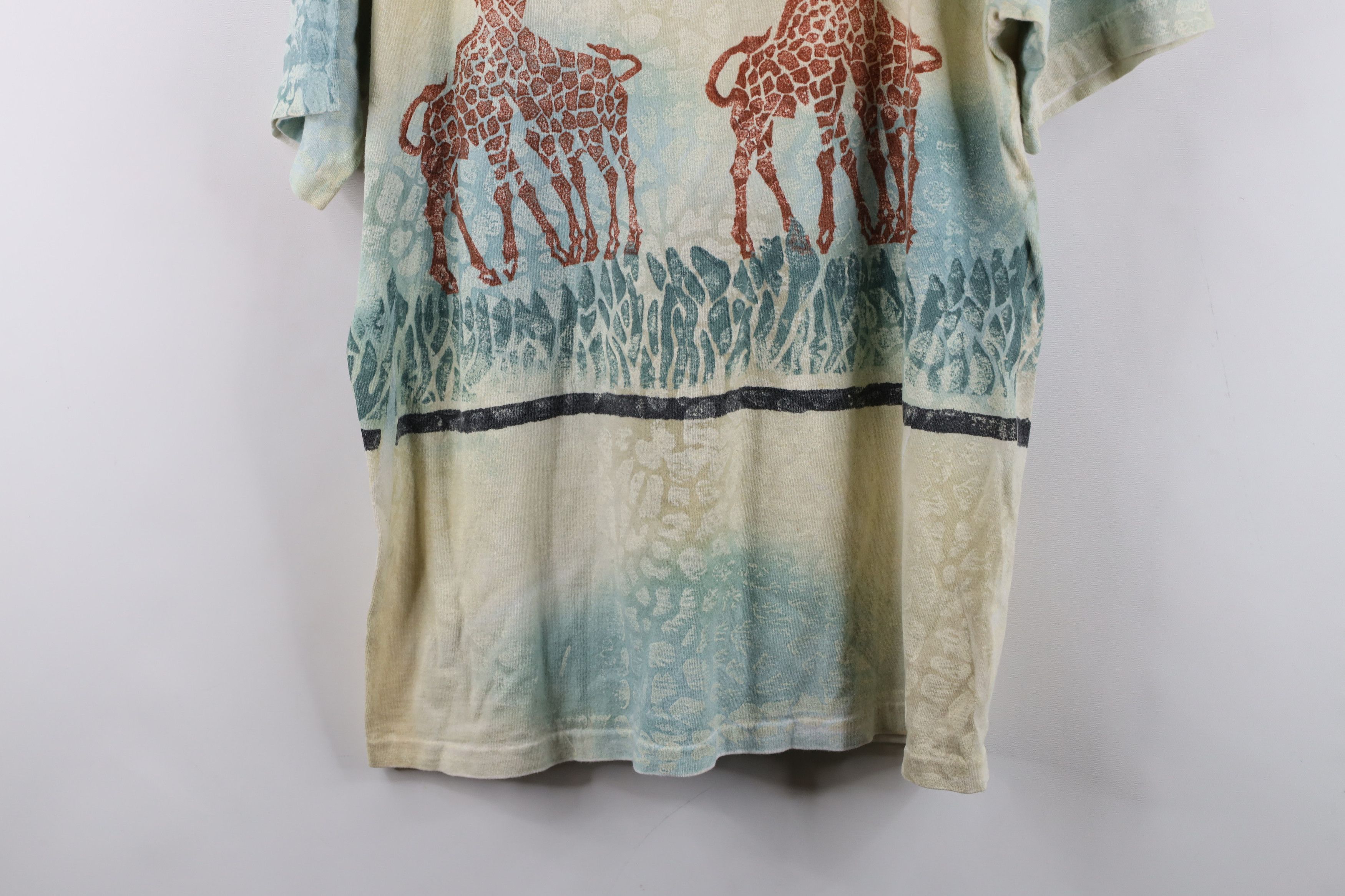 Vintage Vintage 90s Streetwear Giraffe All Over Print T-Shirt USA Size M / US 6-8 / IT 42-44 - 11 Thumbnail