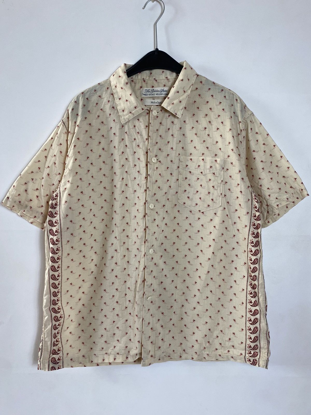 image of Beams Plus x Remi Relief Paisley Camp Collar Shirt True Japan Goldenstate in Cream (Size Medium)