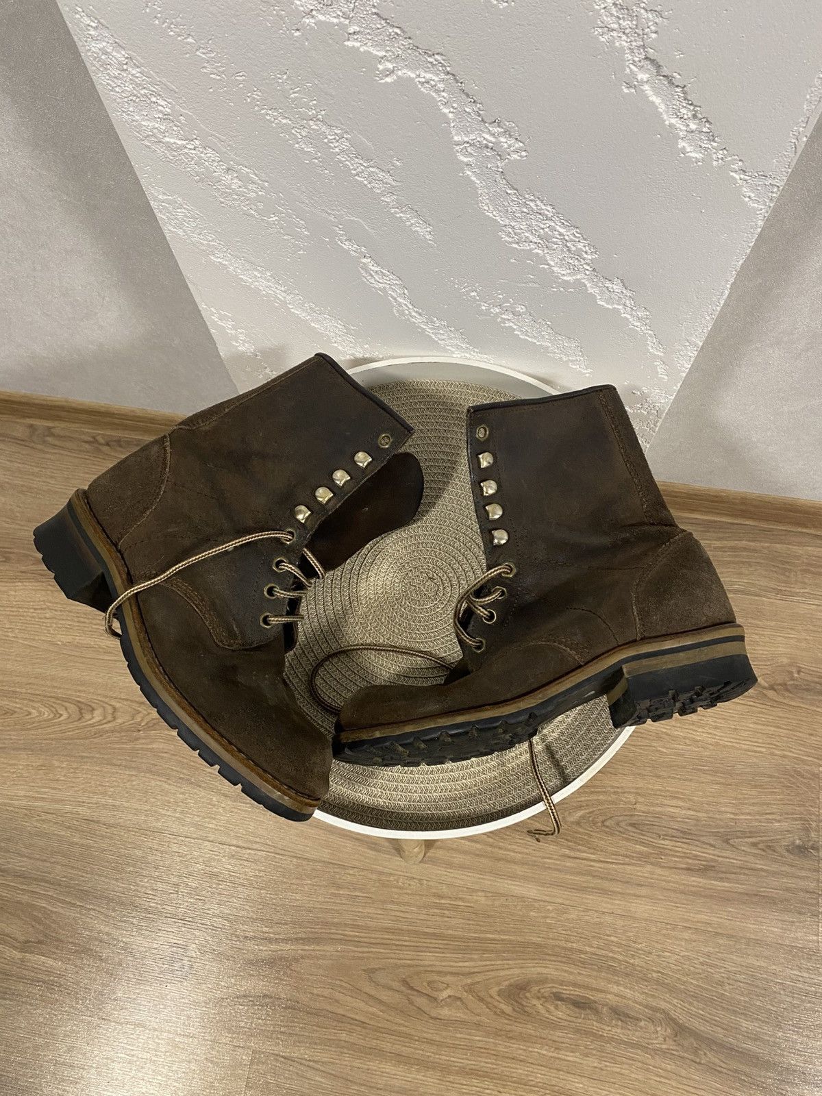 Vintage Vintage Brown Suede Rare Lace Up Logger Boots Size US 7 / EU 40 - 1 Thumbnail
