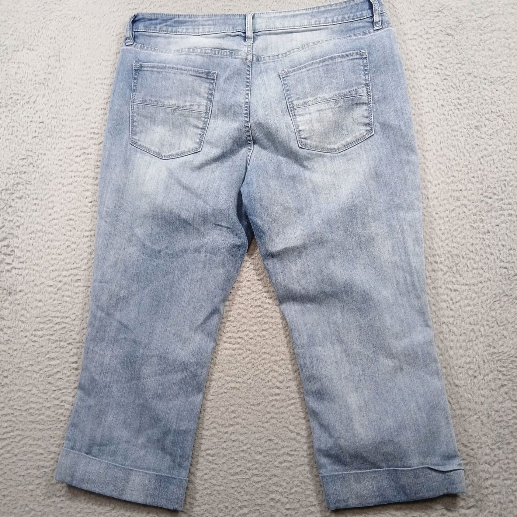 Denime New York & Company Soho Curvy Crop Jeans Women's Size 14 Light Wash Denim Size 36" / US 14 / IT 50 - 3 Thumbnail