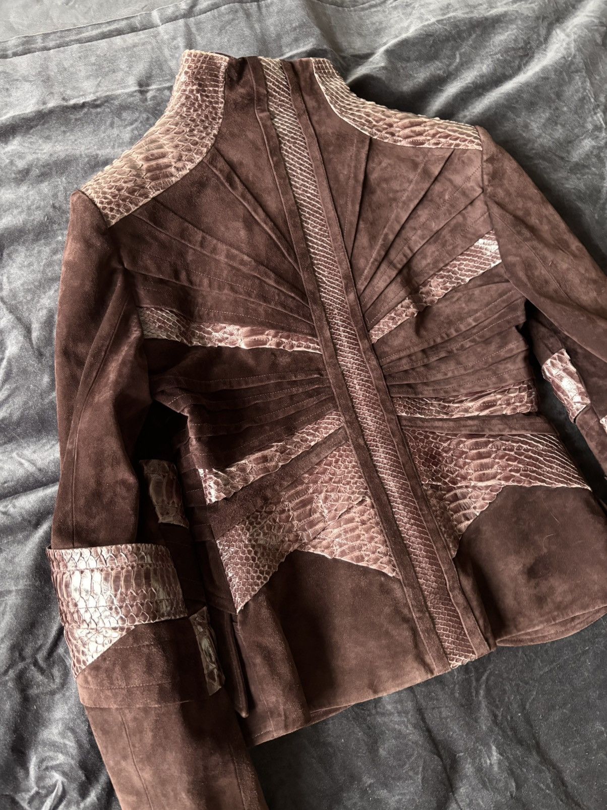 Gucci Gucci by Tom Ford FW04 python leather suede blazer Size M / US 6-8 / IT 42-44 - 9 Thumbnail
