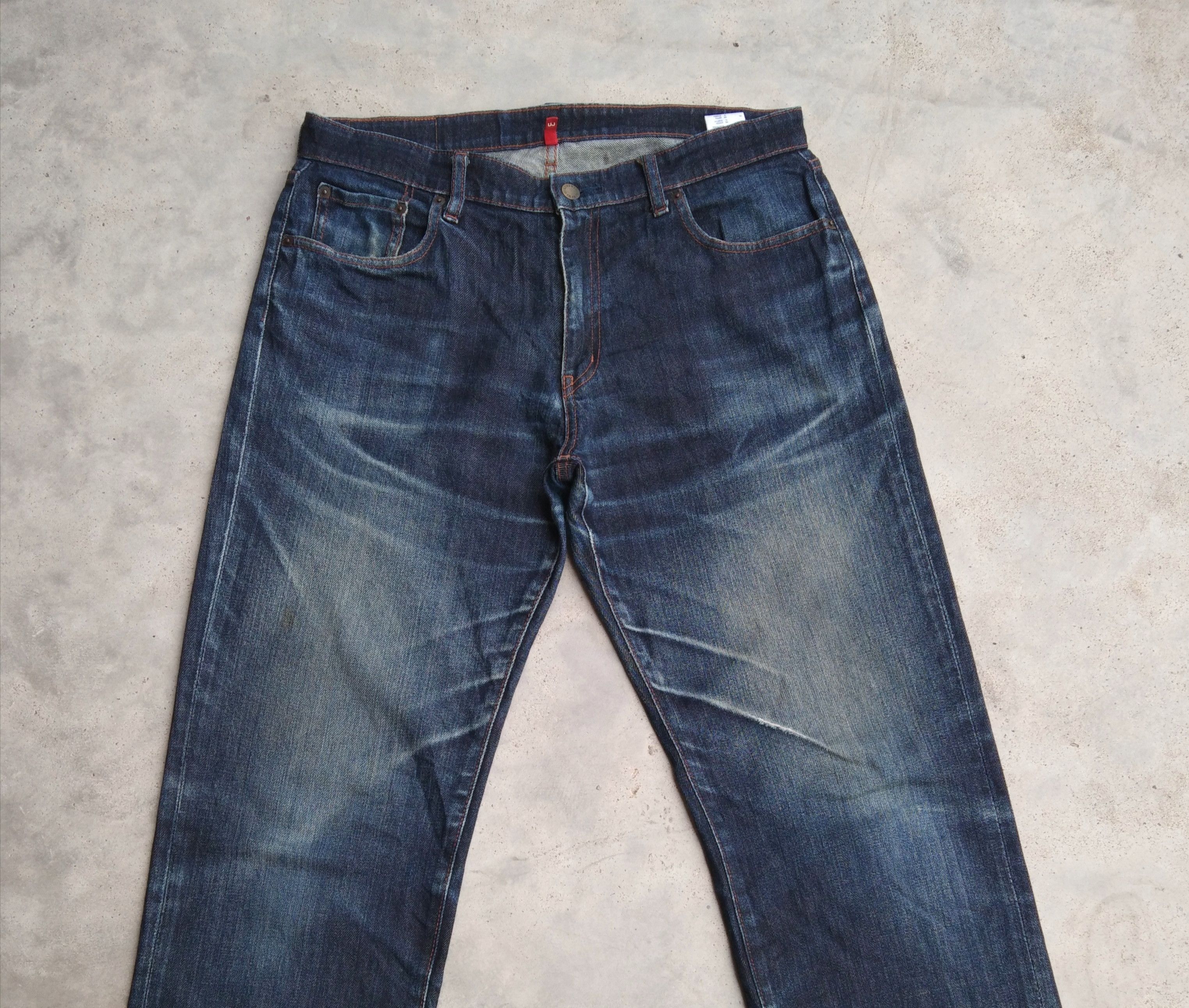 Japanese Brand Vintage UJ Uniqlo S003 Faded Blue Distressed Jeans 33x30 Size US 33 - 7 Thumbnail