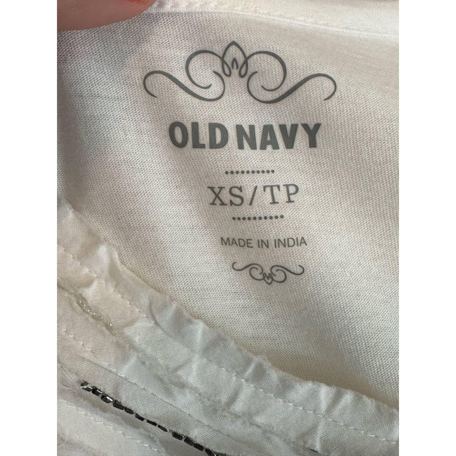 Old Navy Old Navy white short sleeves neck detailed t shirt size XS Size XS / US 0-2 / IT 36-38 - 3 Thumbnail