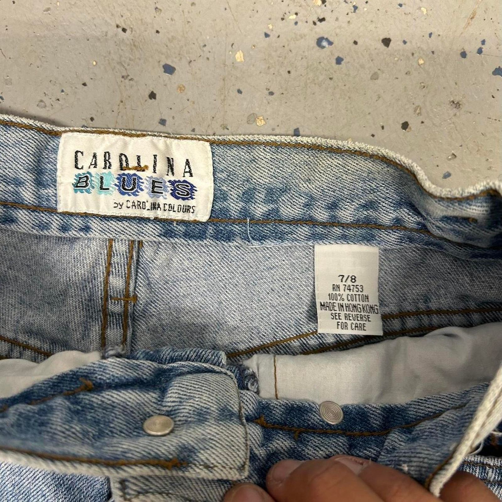Other Light wash mom jeans with patchwork details Size 30" / US 8 / IT 44 - 3 Thumbnail