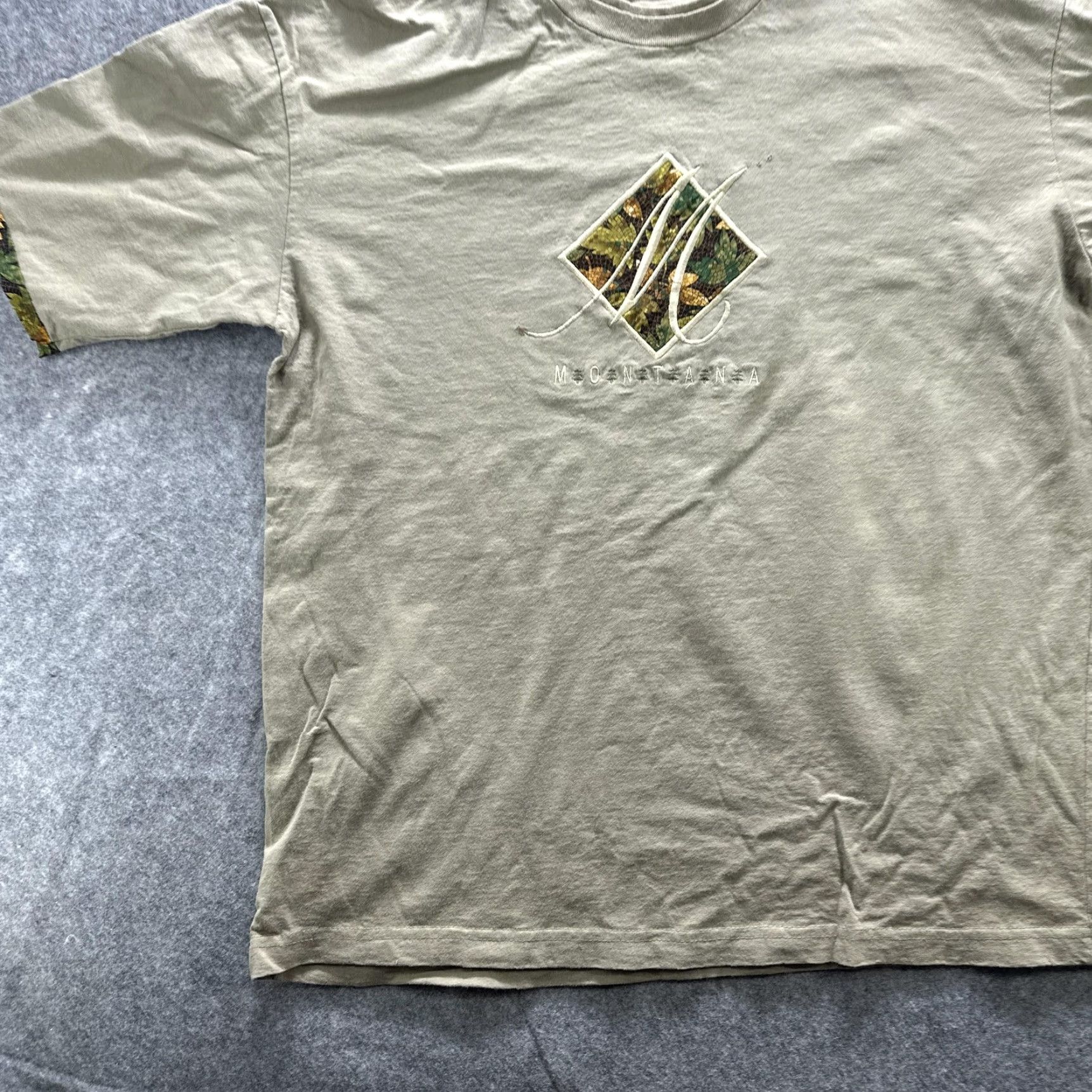 Vintage Montana Shirt Mens Large Tan Mosaic Graphic Camo Trim Outdoors Nature Tee Size US L / EU 52-54 / 3 - 4 Thumbnail