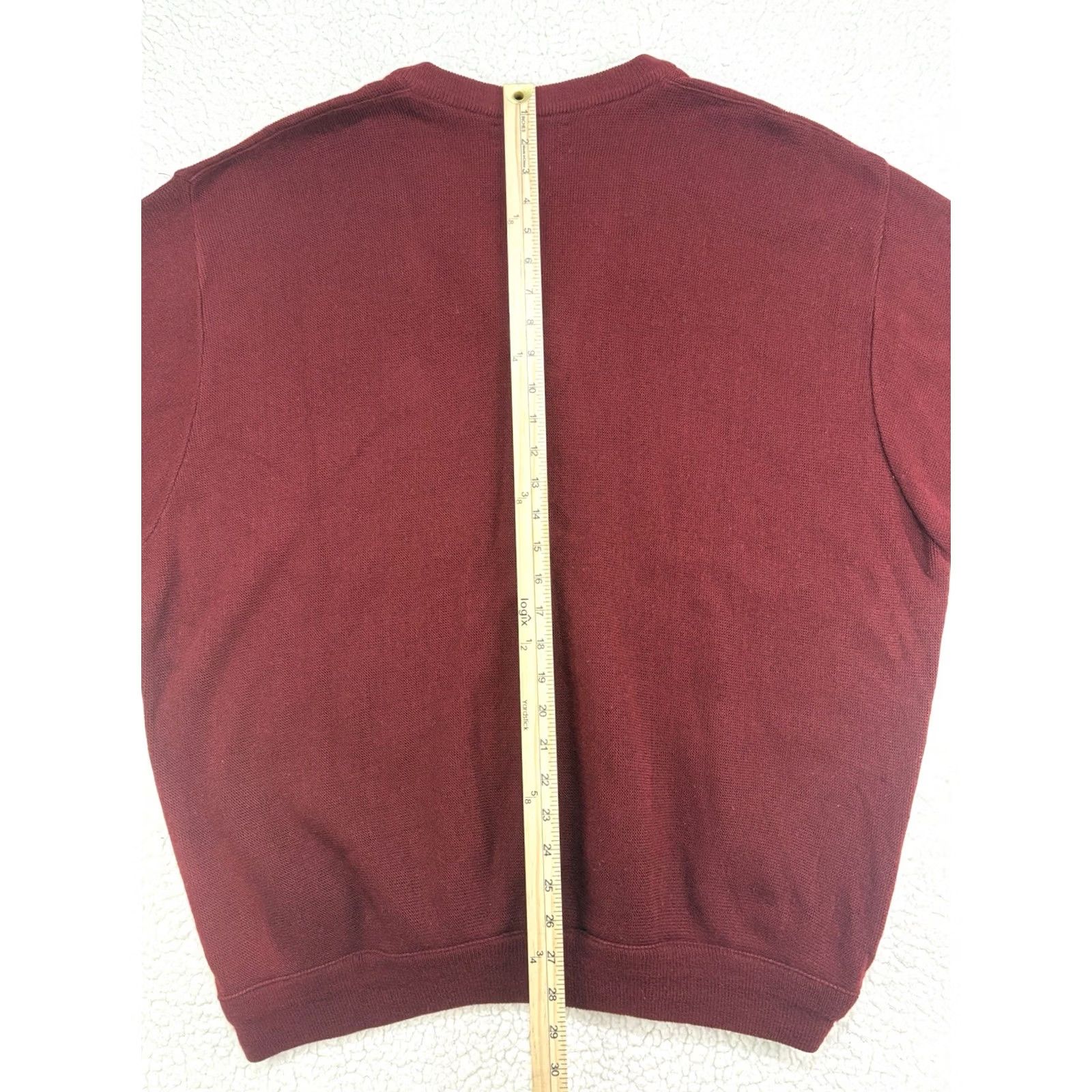 Izod VINTAGE IZOD Sweater Mens XXL Pullover V-Neck Acrylic Golf Crest USA Maroon Size US XXL / EU 58 / 5 - 8 Thumbnail