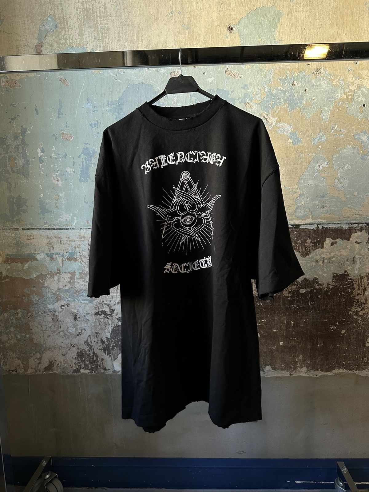 Balenciaga Balenciaga Gothic tshirt | Grailed