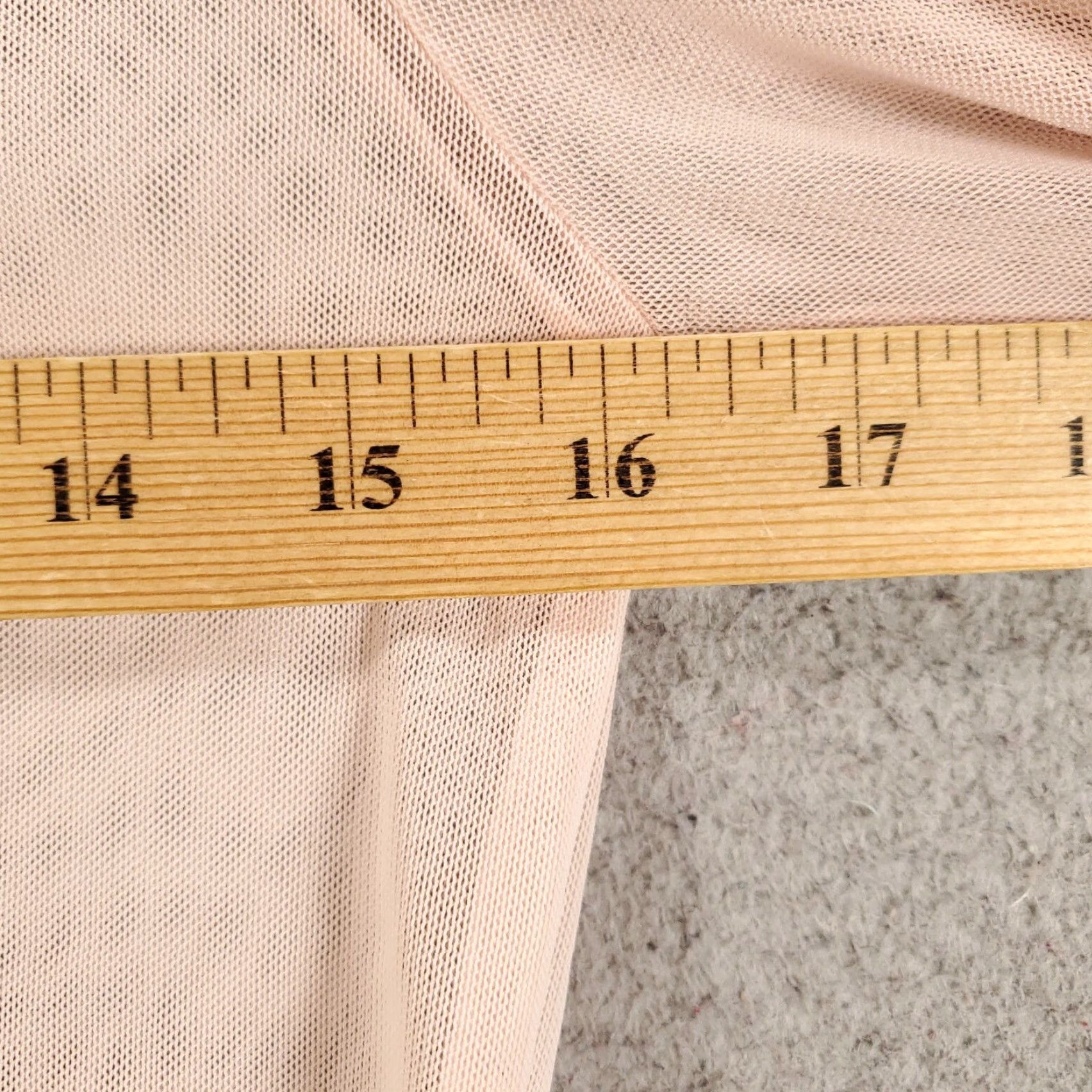 Zara **Y2K Zara Women's Large Pink Lightweight Long Sleeve Cropped Blouse** User: **Y2K Zara Women's Large Pink Lightweight Long Sleeve Crop Top** Size L / US 10 / IT 46 - 4 Thumbnail