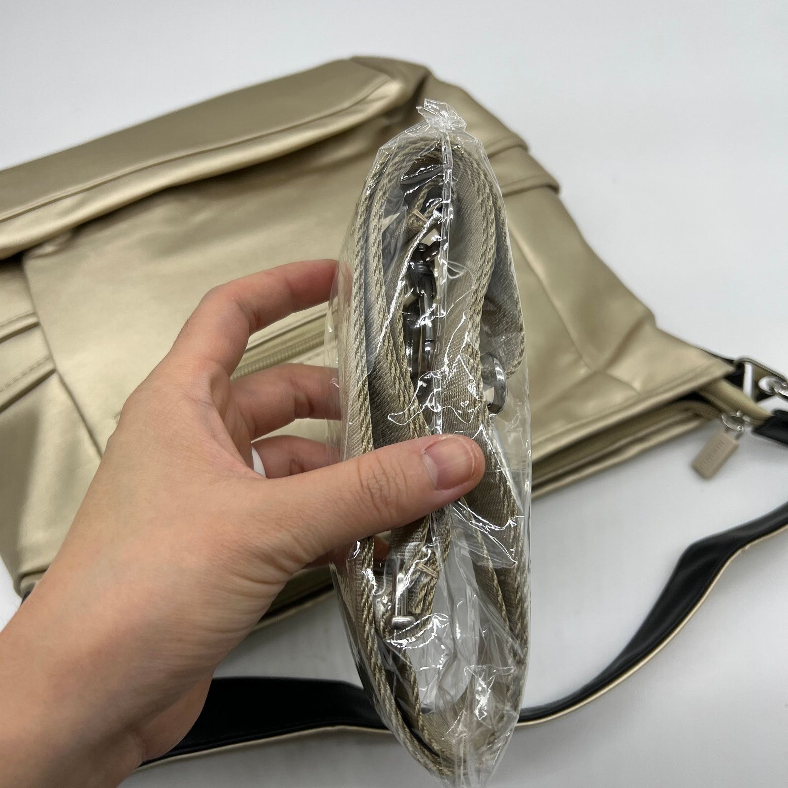 Other IHKWIP Zig Zag Quilted Go Getter Shoulder Bag with Size ONE SIZE - 4 Thumbnail
