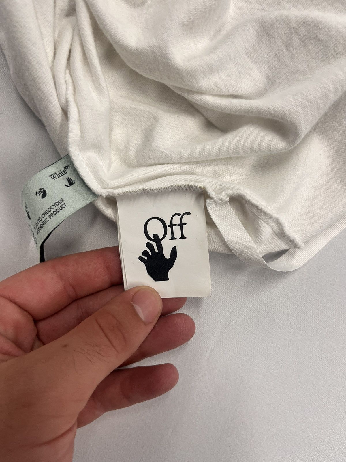 Off-White Off White Blurred Caravaggio T-shirt 'white' Size US S / EU 44-46 / 1 - 6 Thumbnail