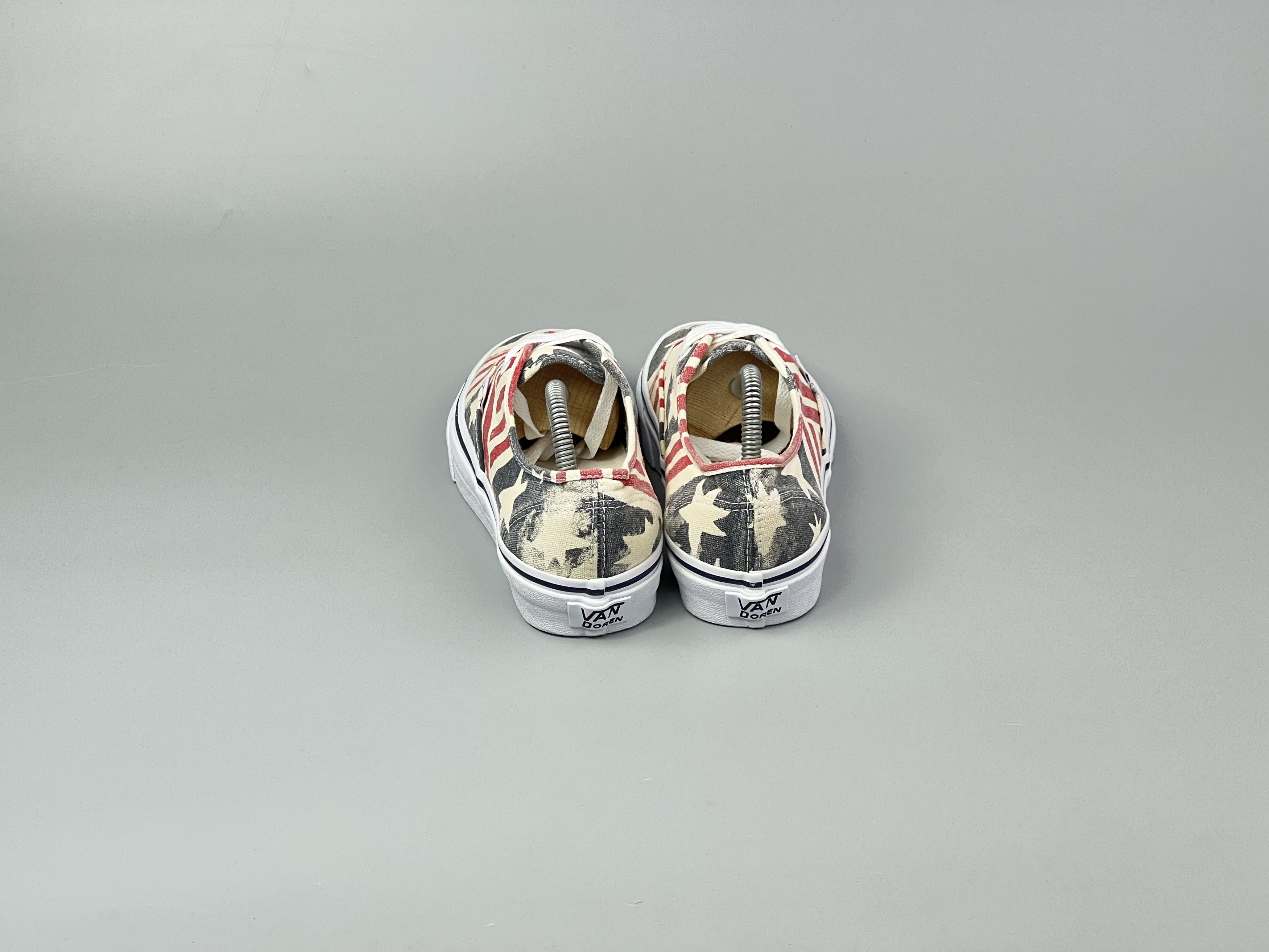 Vans Vans Era Van Doren Retro Flag Sneakers Size US 8.5 Size US 8.5 / IT 38.5 - 4 Thumbnail