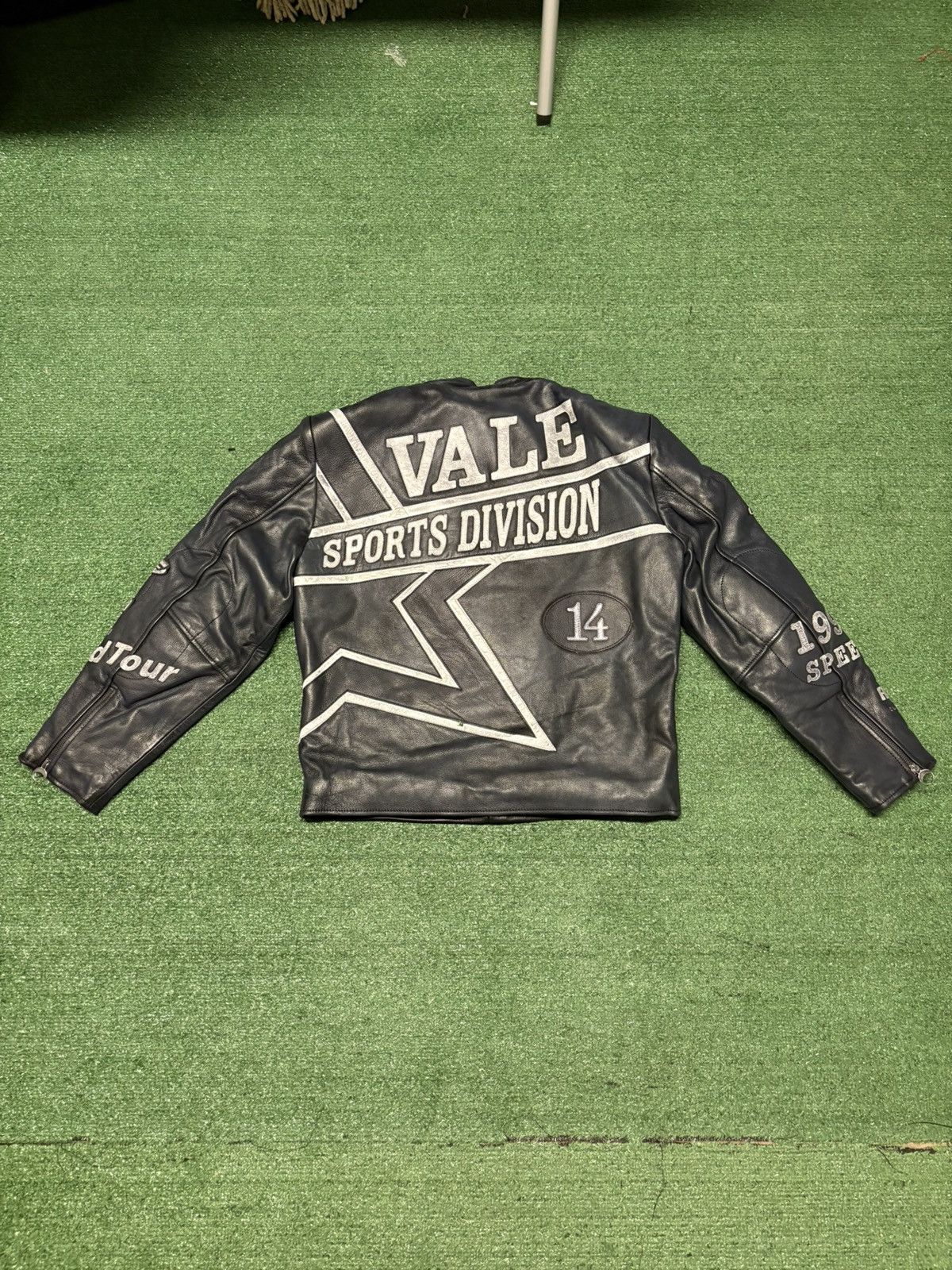 Vale VALE FOREVER “MOTOCROXXX” JACKET - SIZE LARGE - (BLACK) Size US L / EU 52-54 / 3 - 18 Thumbnail
