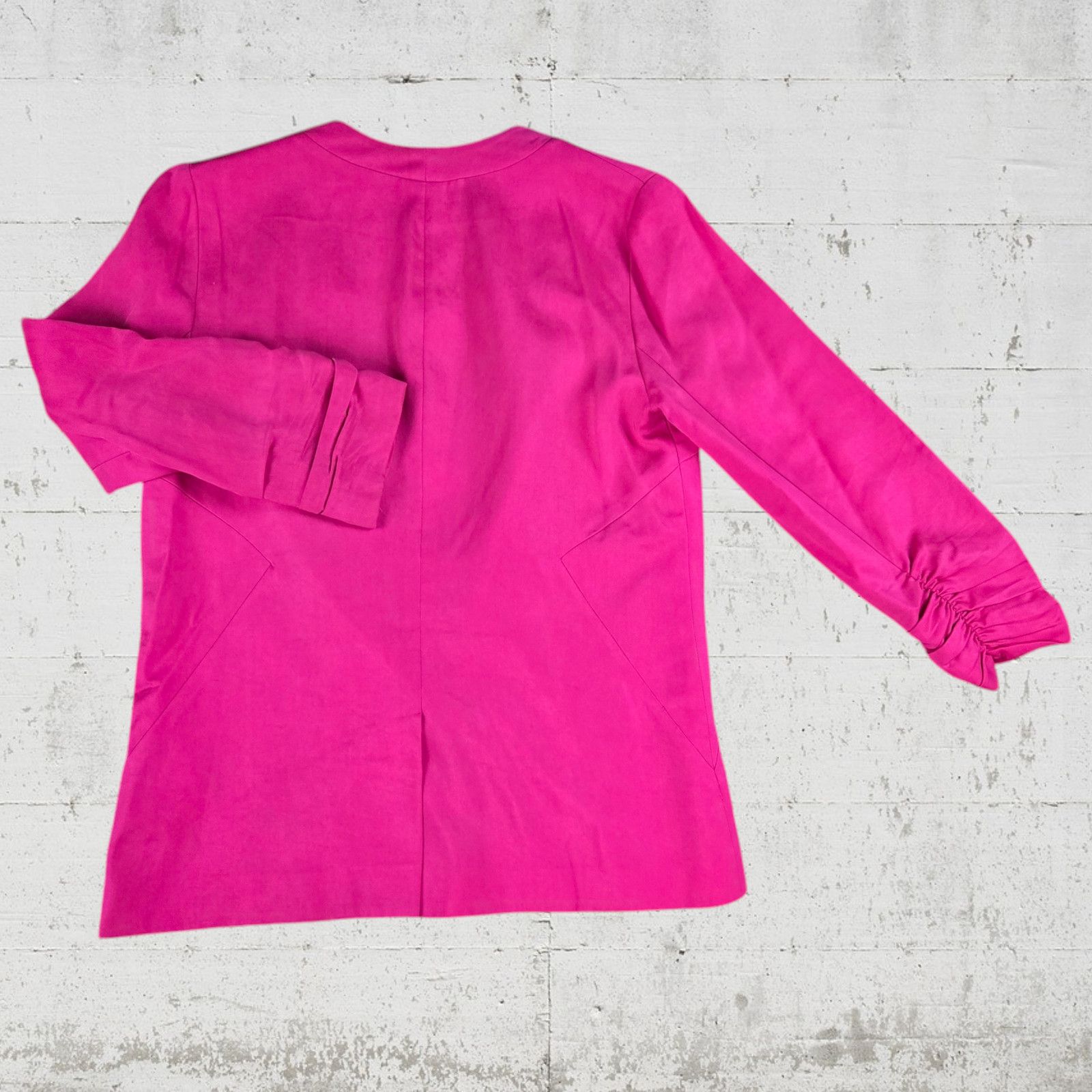 Anthropologie Anthropologie Pink Ruched Sleeve Barbiecore Blazer Size 4 Size S / US 4 / IT 40 - 11 Thumbnail