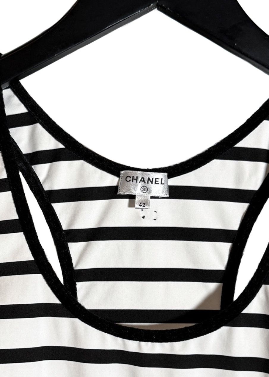 Chanel Chanel 2022 White Striped One Piece Swimsuit - 42 FR Size ONE SIZE - 4 Thumbnail