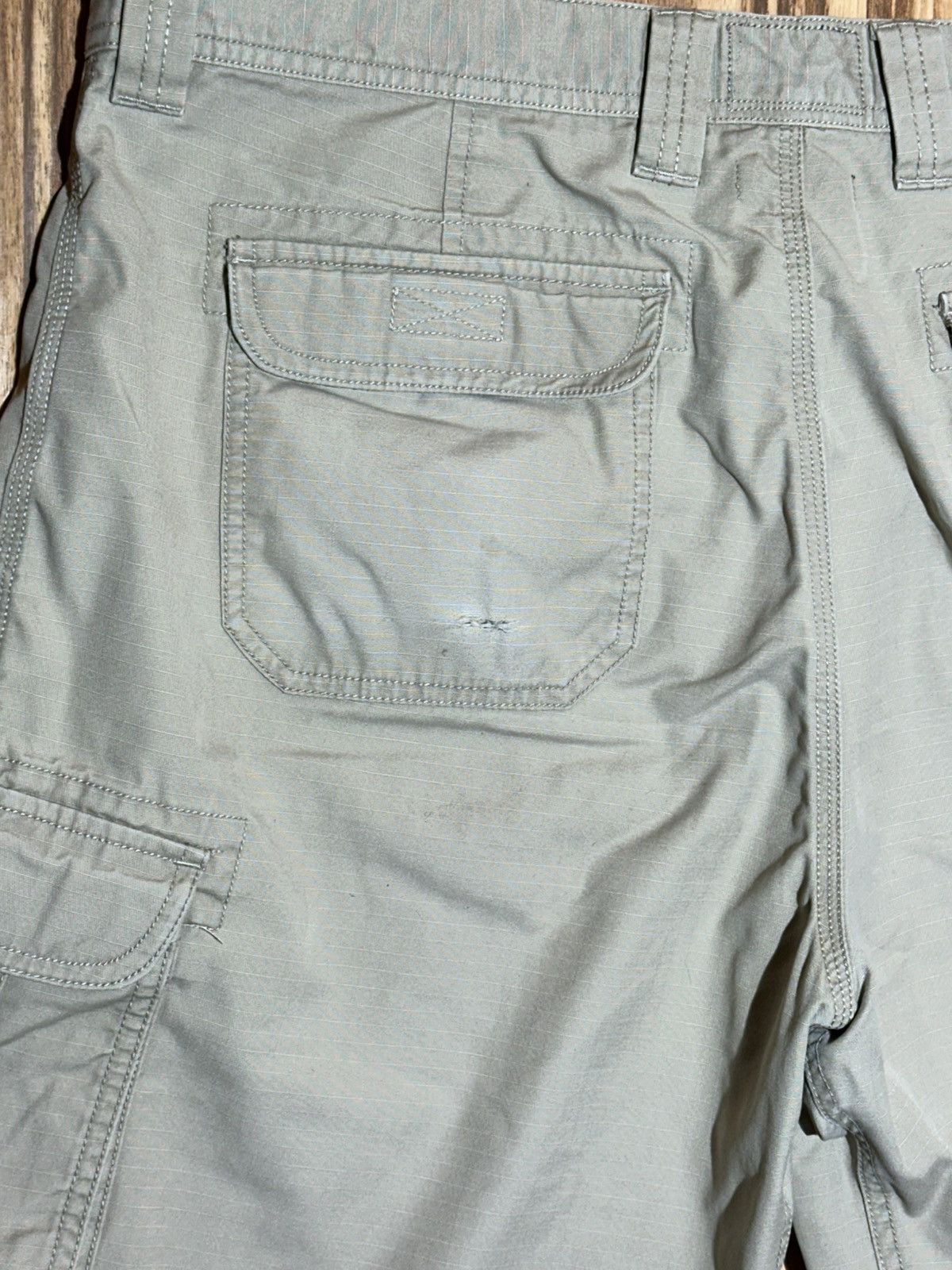 The North Face The North Face light brown Cargo Shorts Size US 38 / EU 54 - 5 Thumbnail