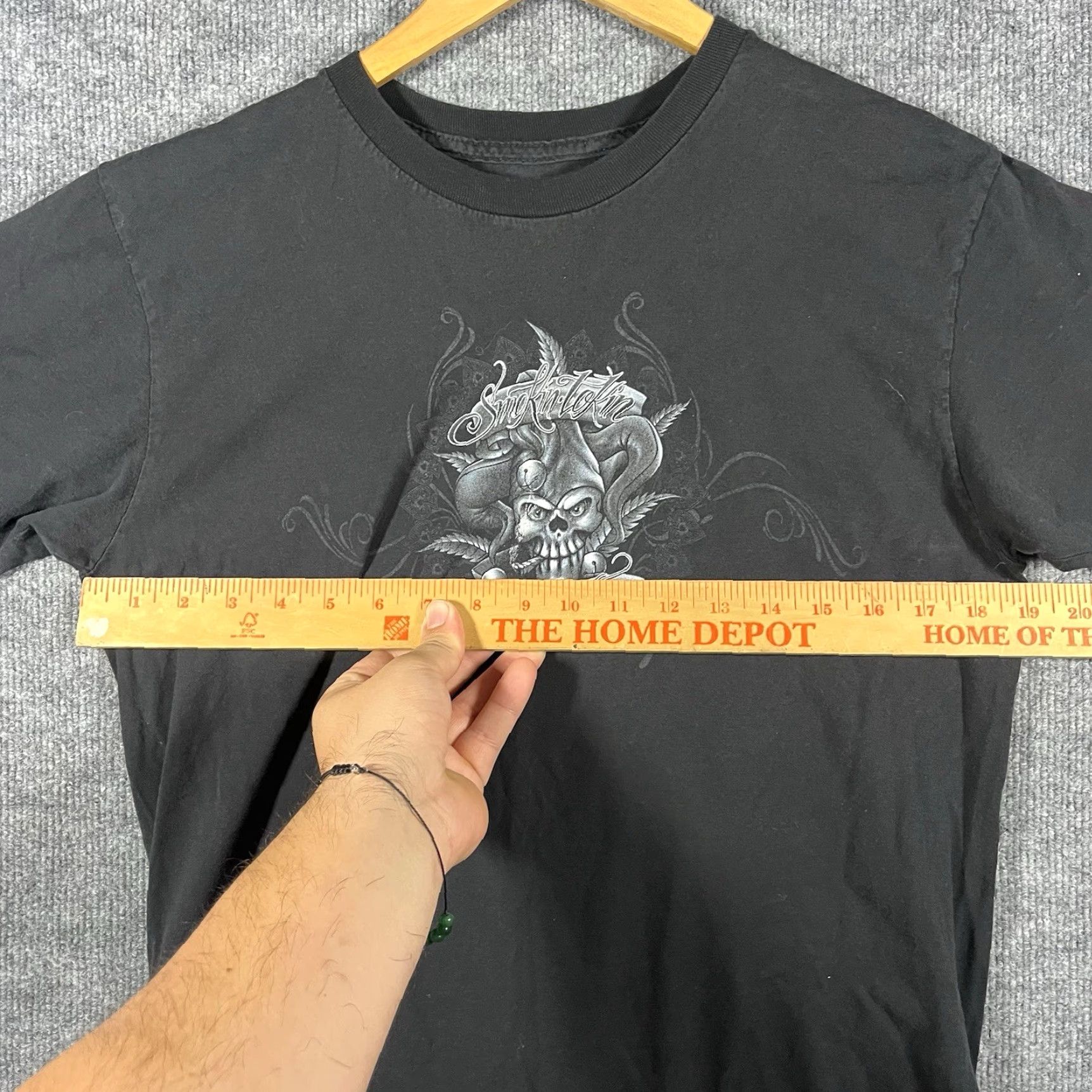 Vintage VINTAGE Smokin Tokin Jokin Skull Jester Clown T-Shirt Mens Medium Black Graphic Tee M Skull 90s Mens Size US M / EU 48-50 / 2 - 4 Thumbnail