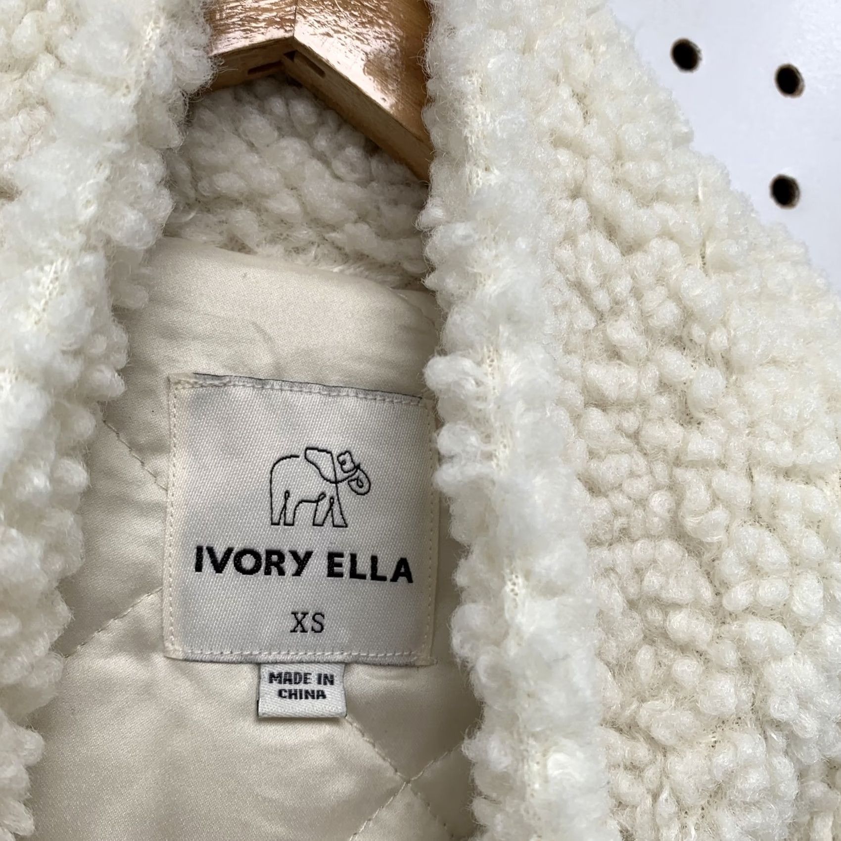 Vintage Ivory Ella Sherpa Jacket Womens XS Ivory Full Zip Elephant Logo S Jacket Size XS / US 0-2 / IT 36-38 - 3 Thumbnail