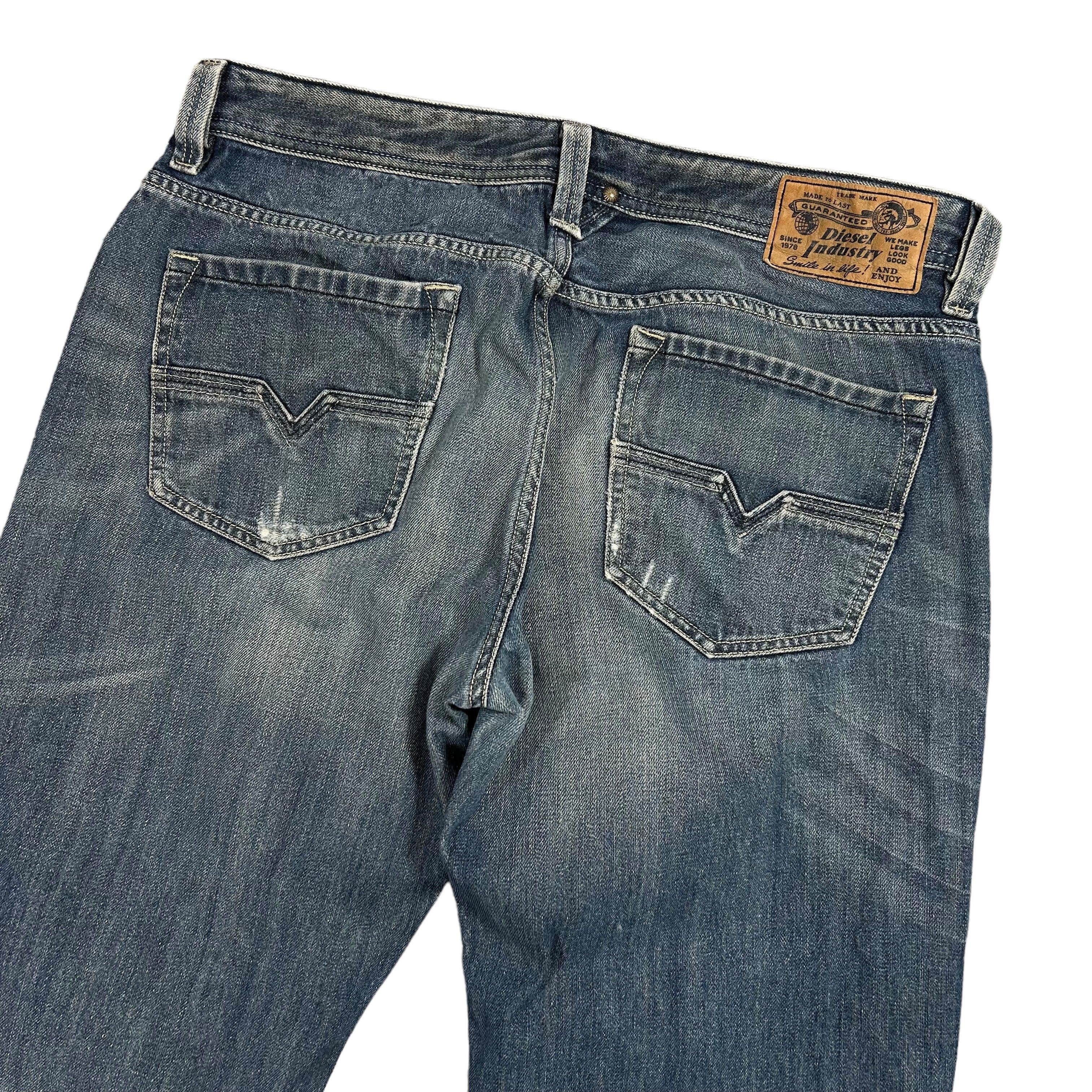 Diesel Diesel Larkee Regular Straight Blue Denim Jeans 008B4 W36L34 Size US 36 / EU 52 - 4 Thumbnail
