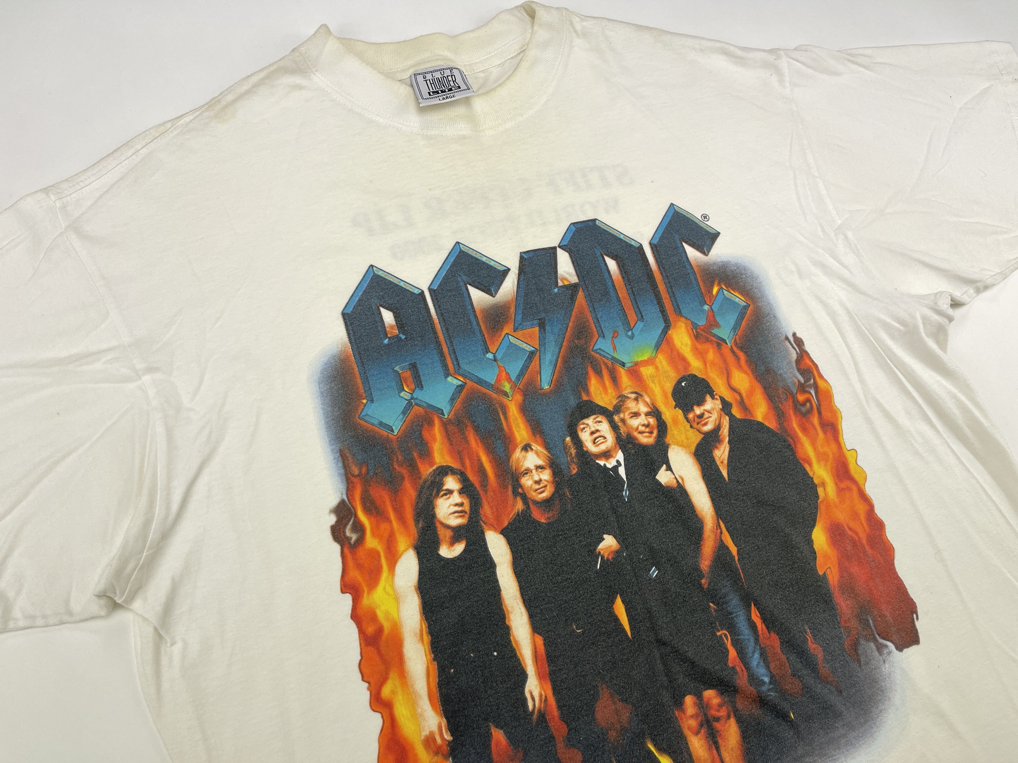 Band Tees AC/DC T-Shirt, 2000 Stiff Upper Lip, vintage ACDC size L Size US L / EU 52-54 / 3 - 5 Thumbnail