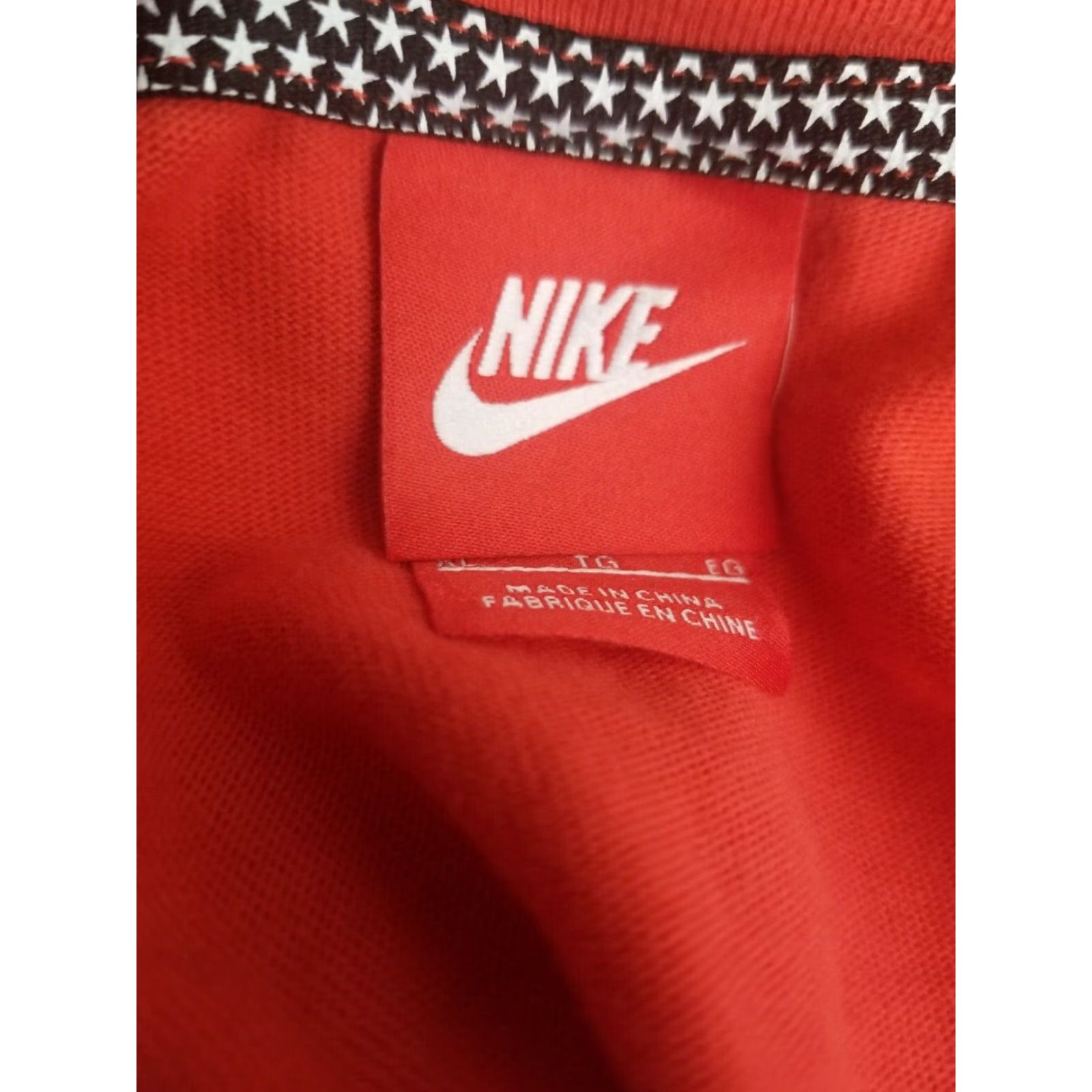 Nike VINTAGE Nike Air T Shirt Mens XL Watermelon Red 90’s Graphic Tee with Red Tag Nike Air Additions (Pre-owned) Size US XL / EU 56 / 4 - 5 Thumbnail