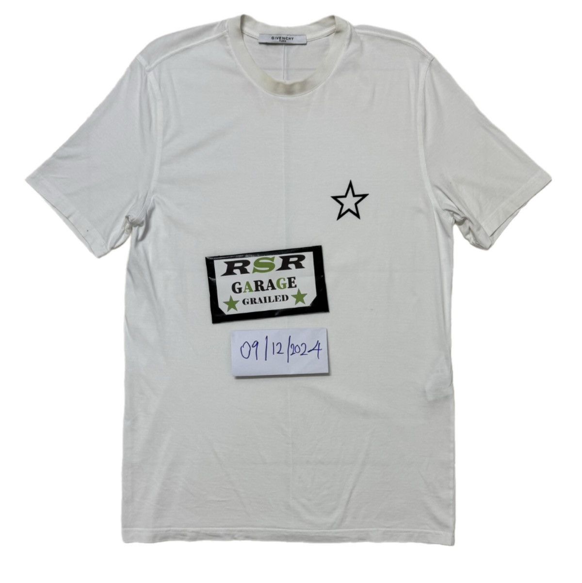 Givenchy GIVENCHY PARIS Made in Portugal Shirt Size US S / EU 44-46 / 1 - 1 Thumbnail