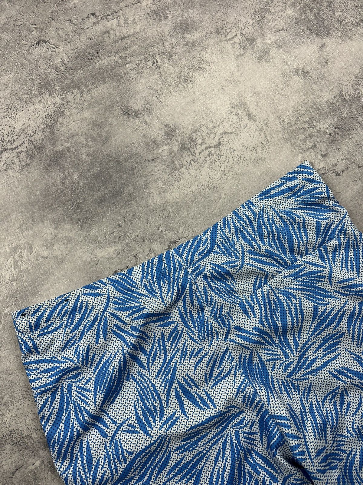 Nike Vintage Nike Swim Shorts Monogram Y2K Swoosh Swimwear Size S Size US 30 / EU 46 - 16 Thumbnail