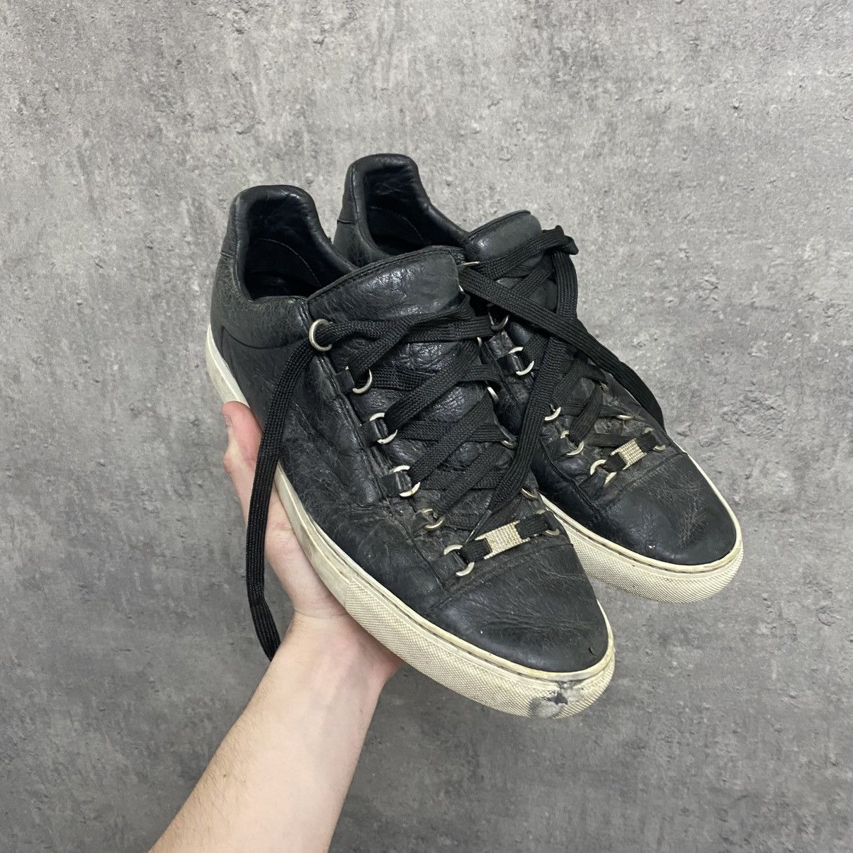 Balenciaga Balenciaga Arena Low Black Cracked Leather Sneakers Size US 10 / EU 43 - 3 Thumbnail