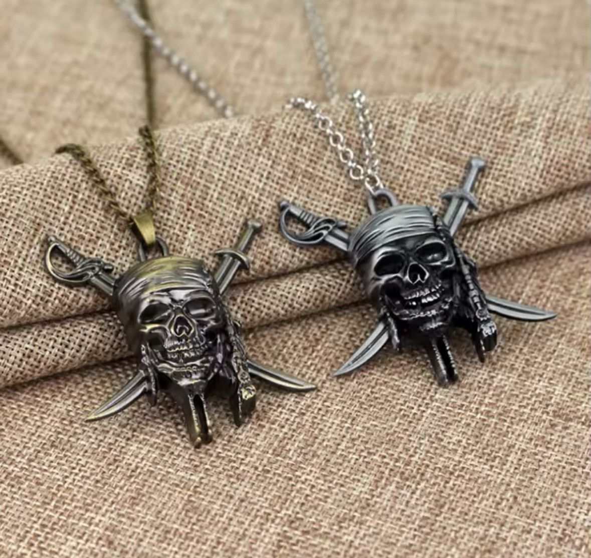 Other Pirate Necklace 🏴‍☠️ Size ONE SIZE - 2 Thumbnail