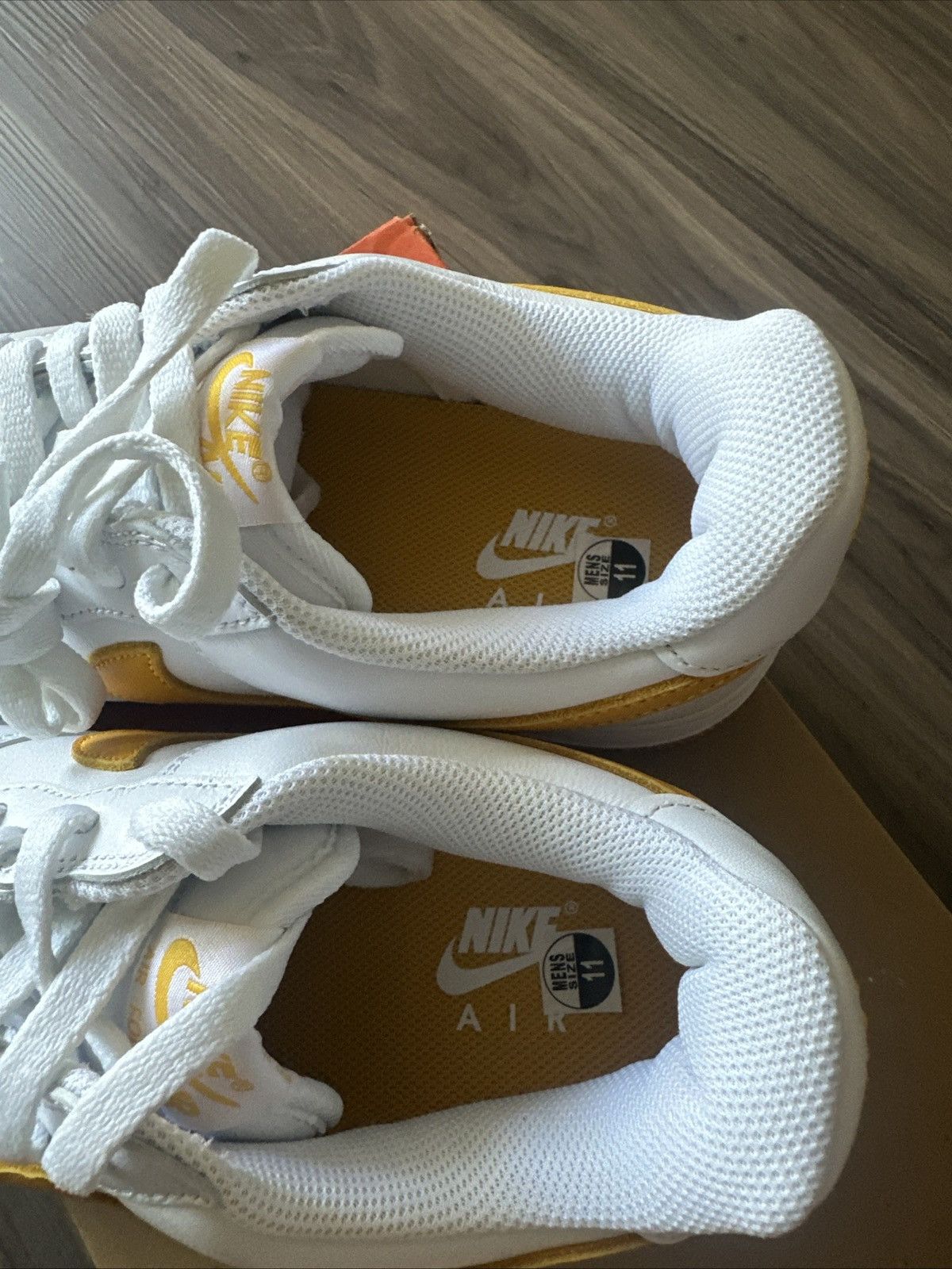 Nike Nike Air Force 1 Low "Waterproof" White Mens Size 11 US Size US 11 / EU 44 - 5 Thumbnail