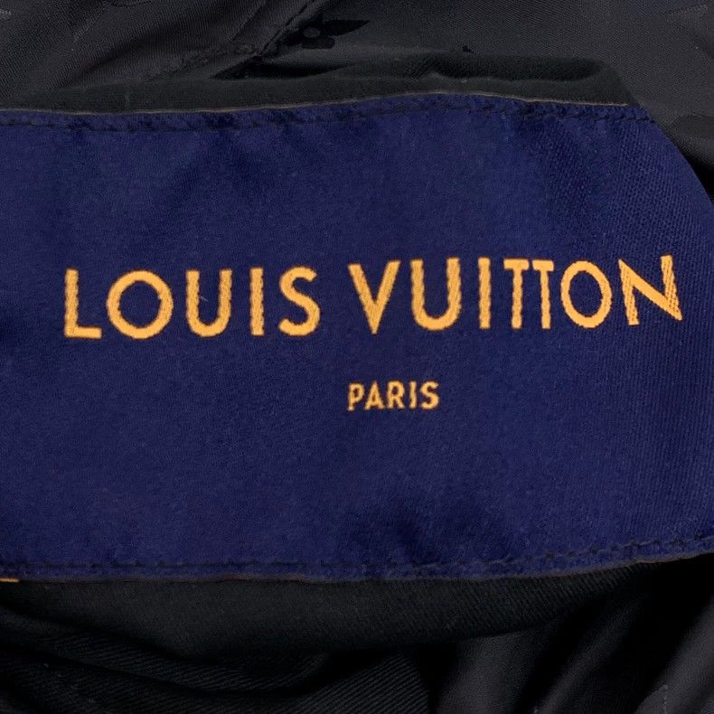 Louis Vuitton Louis Vuitton Black logo dark full print sheepskin leather Size US S / EU 44-46 / 1 - 7 Thumbnail