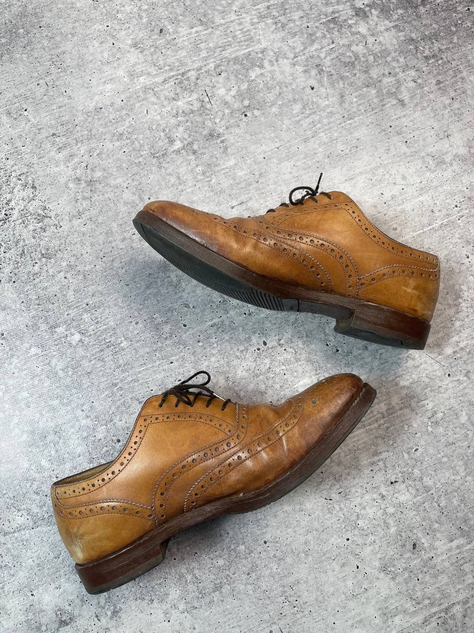 Loake Vintage Loake 1880 Ashby Tan Brouge Oxford Shoes Y2K Size US 9 / EU 42 - 4 Thumbnail