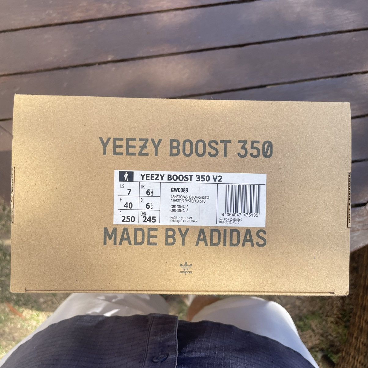 Yeezy Yeezy boost 350 ash stone US7 Size US 7 / EU 40 - 7 Thumbnail