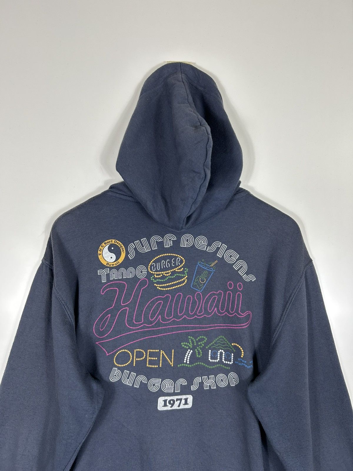 Sun Surf ⚡️Vintage T&C Surf Design Hawaii Hooded Sweater - L Size US L / EU 52-54 / 3 - 17 Thumbnail