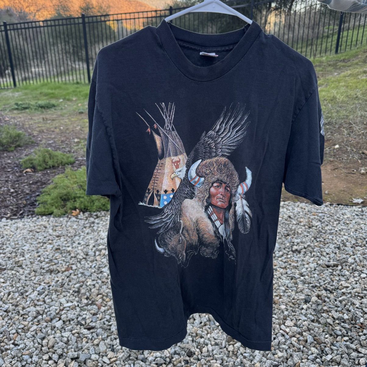 Vintage Vintage 1994 Carol Martin Native American Buffalo T-Shirt Size US L / EU 52-54 / 3 - 1 Thumbnail