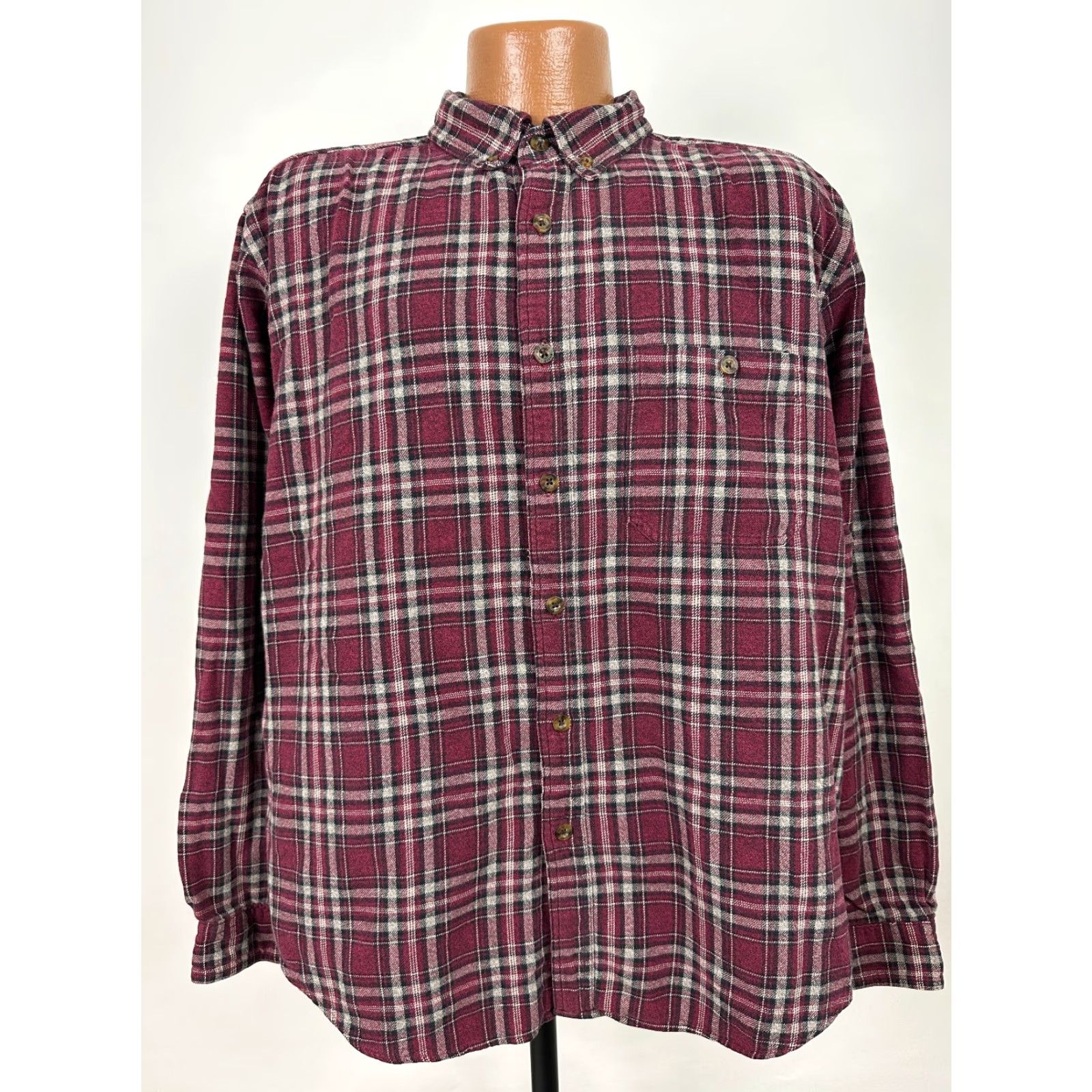 Vintage Woolrich Men XL Flannel Shirt Burgundy Plaid Midweight Cotton Outdoors Vintage-inspired Casual Dress Shirt Size US XL / EU 56 / 4 - 2 Thumbnail