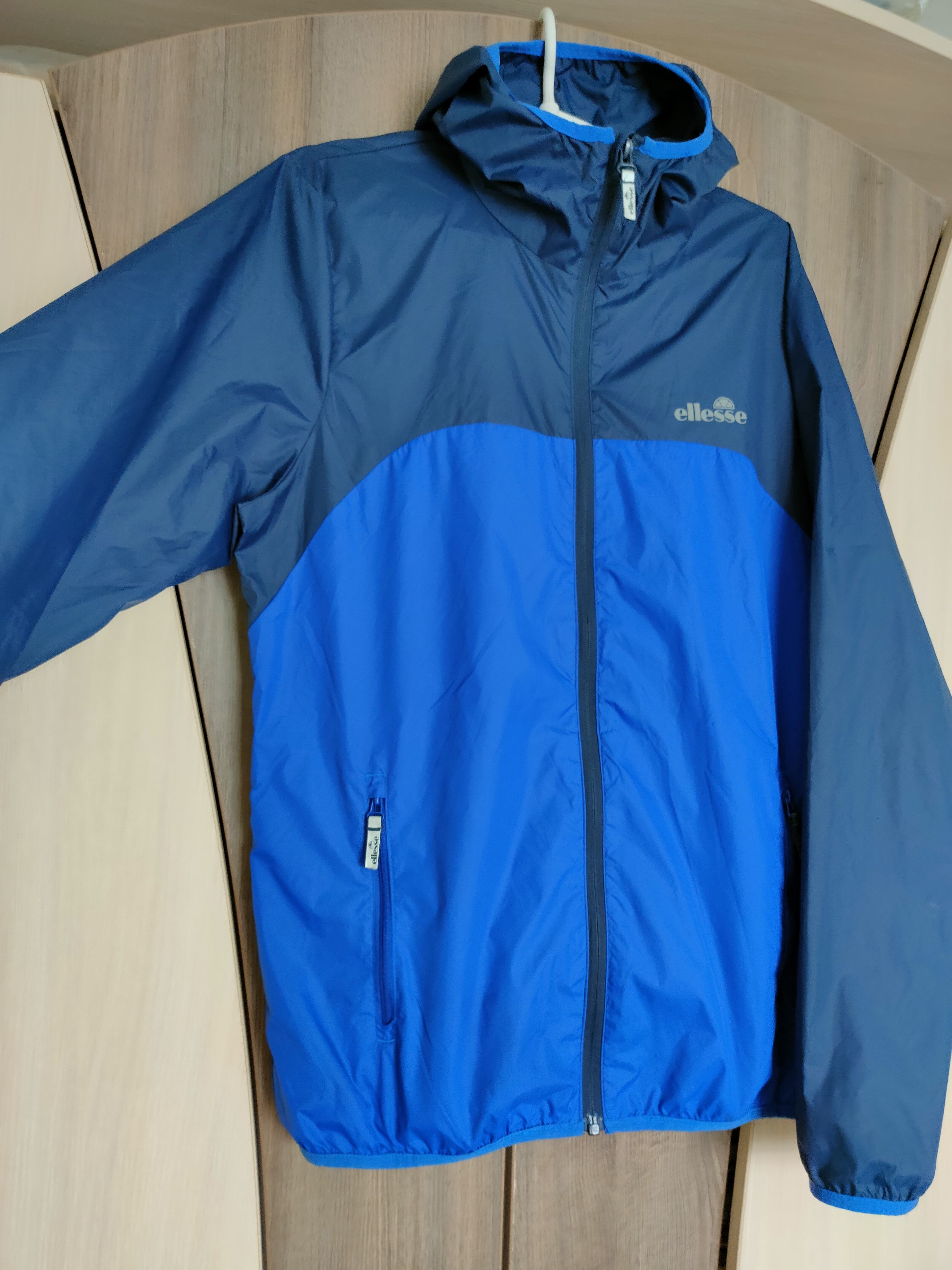 Ellesse Windbreaker Ellesse Sports Light Jacket Ellesse reflective Size US S / EU 44-46 / 1 - 1 Thumbnail