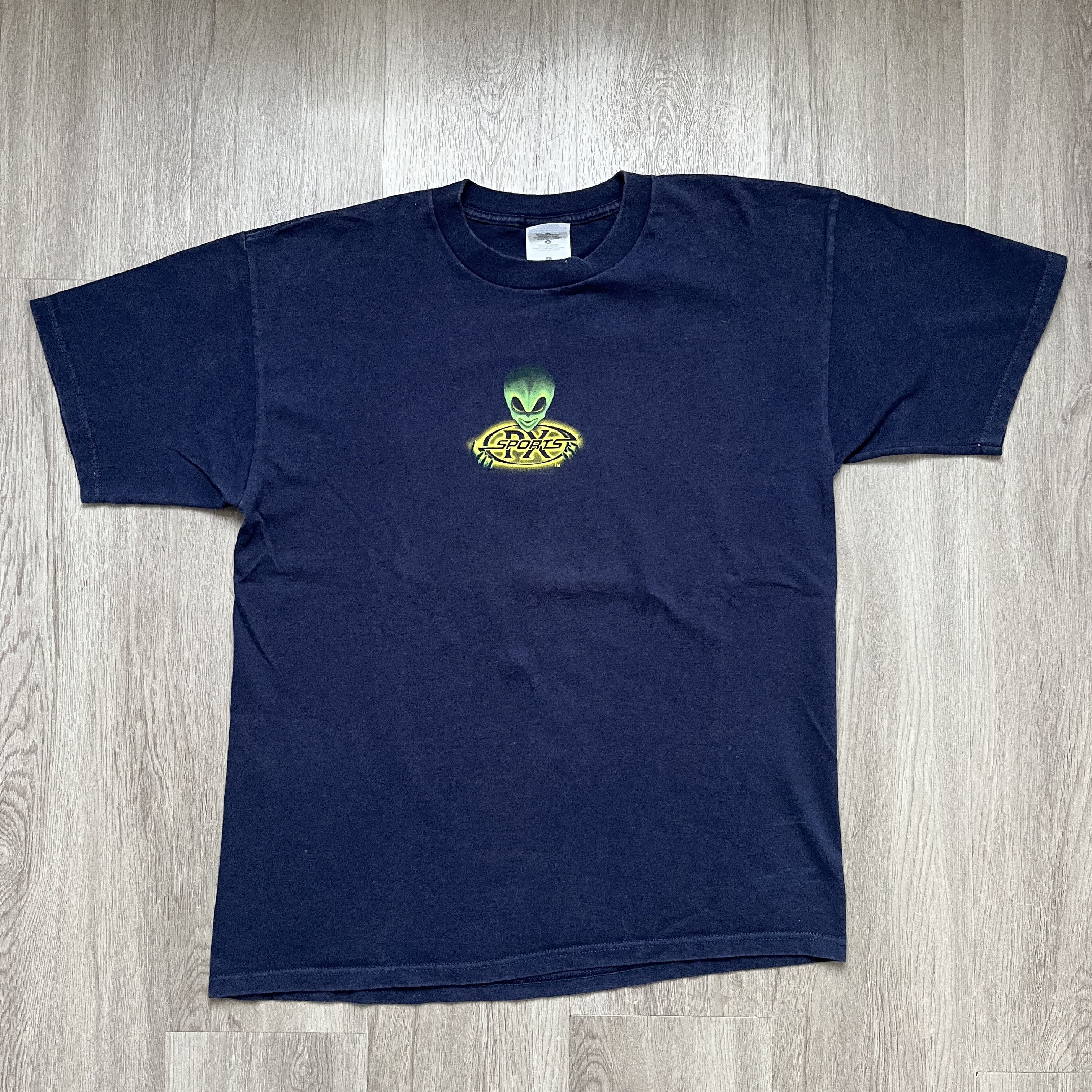 Vintage Vintage 1997 Planet Industries T Shirt Size US L / EU 52-54 / 3 - 5 Thumbnail