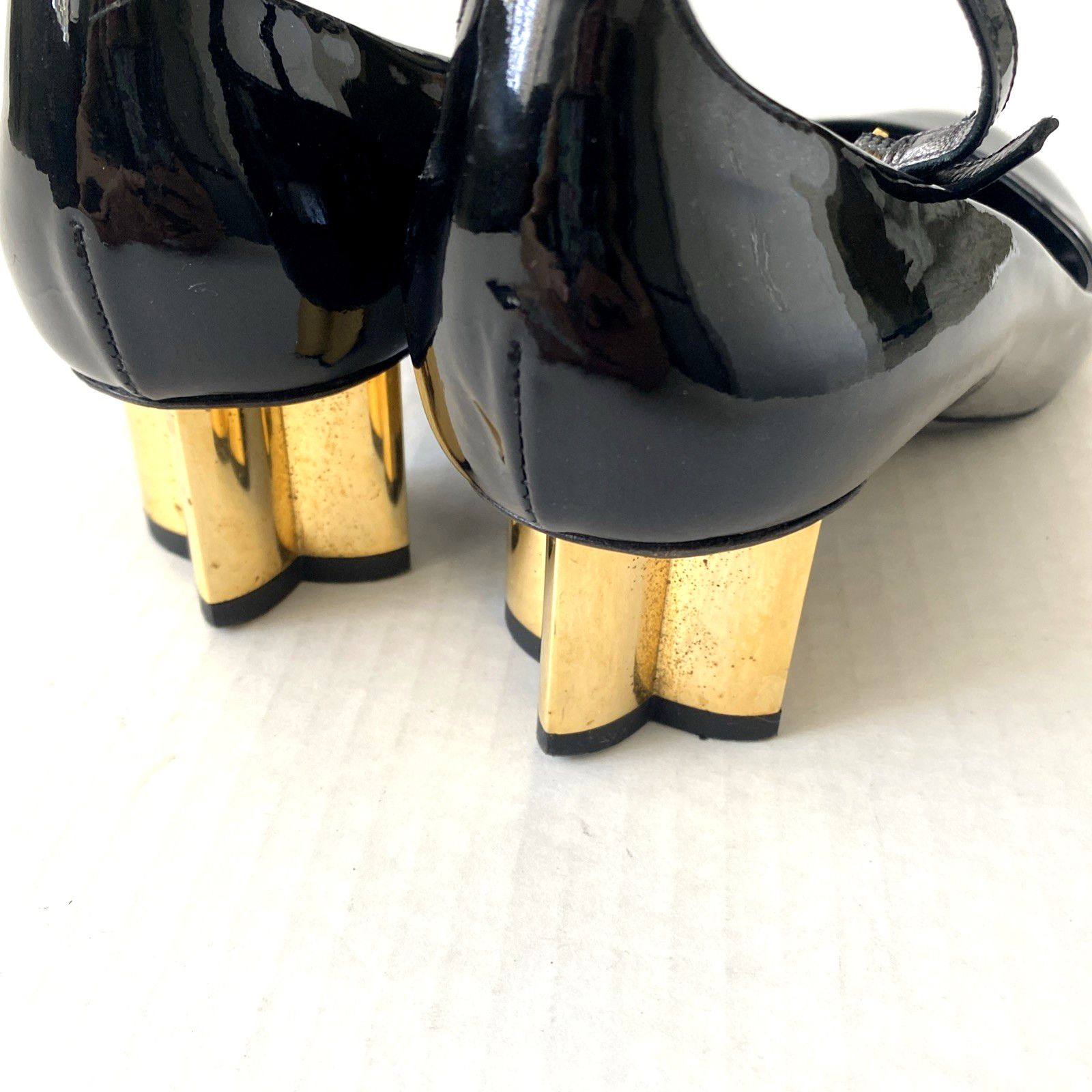 Louis Vuitton Louis Vuitton Night Bloom Pump Black Ankle Strap Flower Heel Size US 8 / IT 38 - 7 Thumbnail