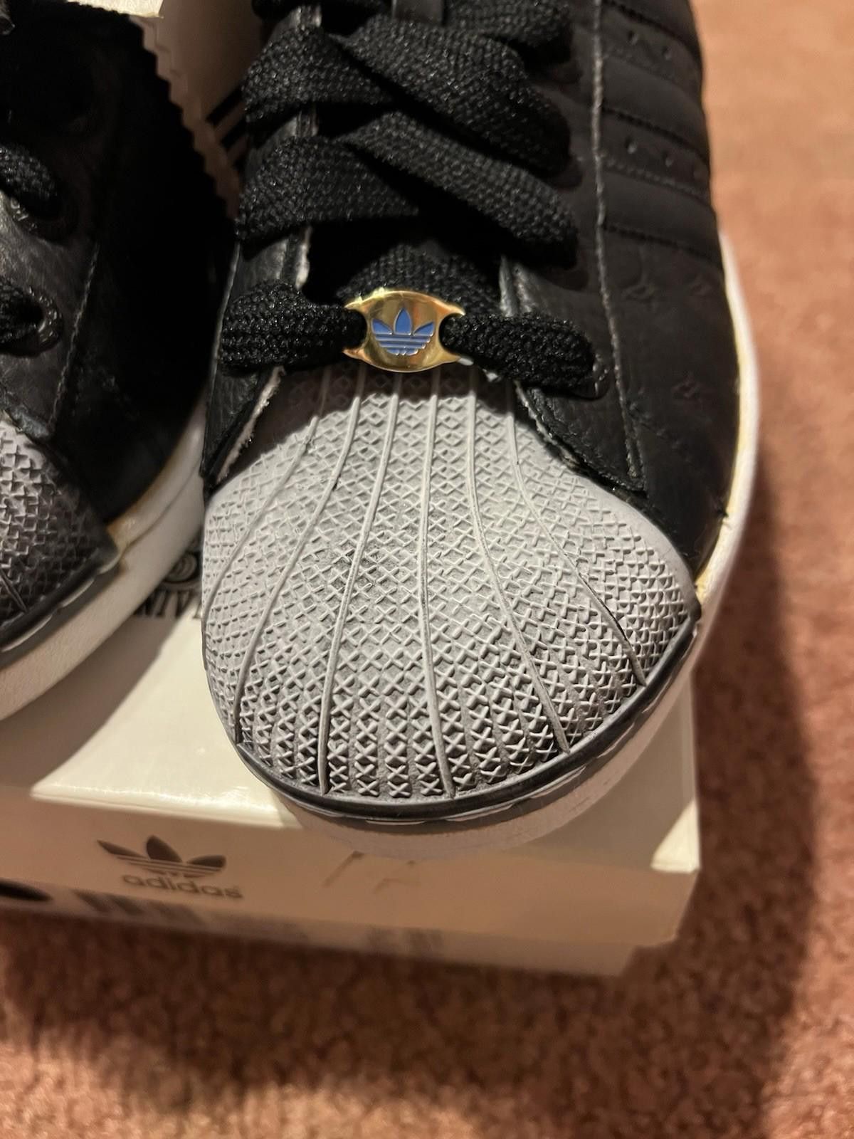 Adidas 2005 ADIDAS 35th ANNIVERSARY SUPERSTAR Tokyo US11 132313 Size US 11 / EU 44 - 5 Thumbnail