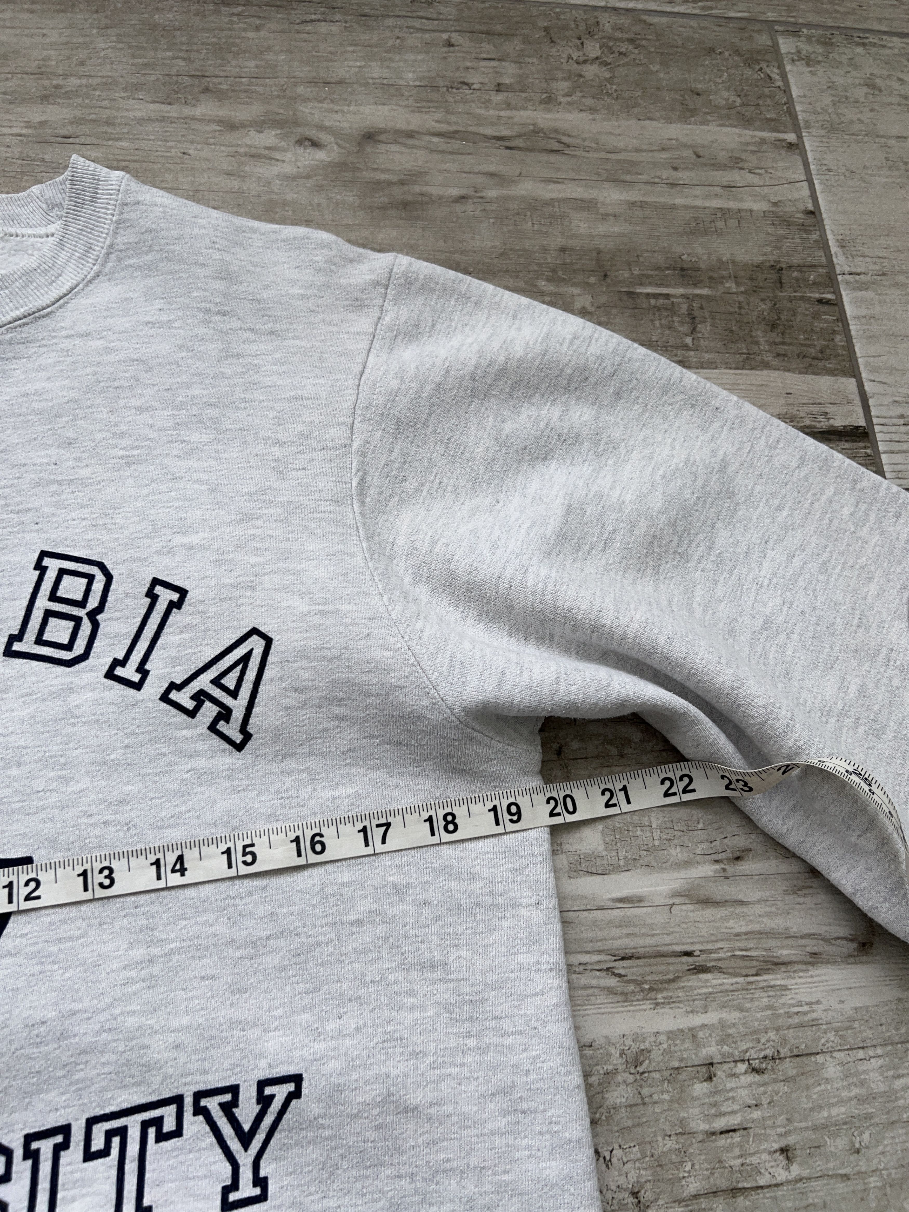 Champion × Vintage Reverse Weave 1990s Columbia University Sweatshirt Size M Size US M / EU 48-50 / 2 - 8 Thumbnail