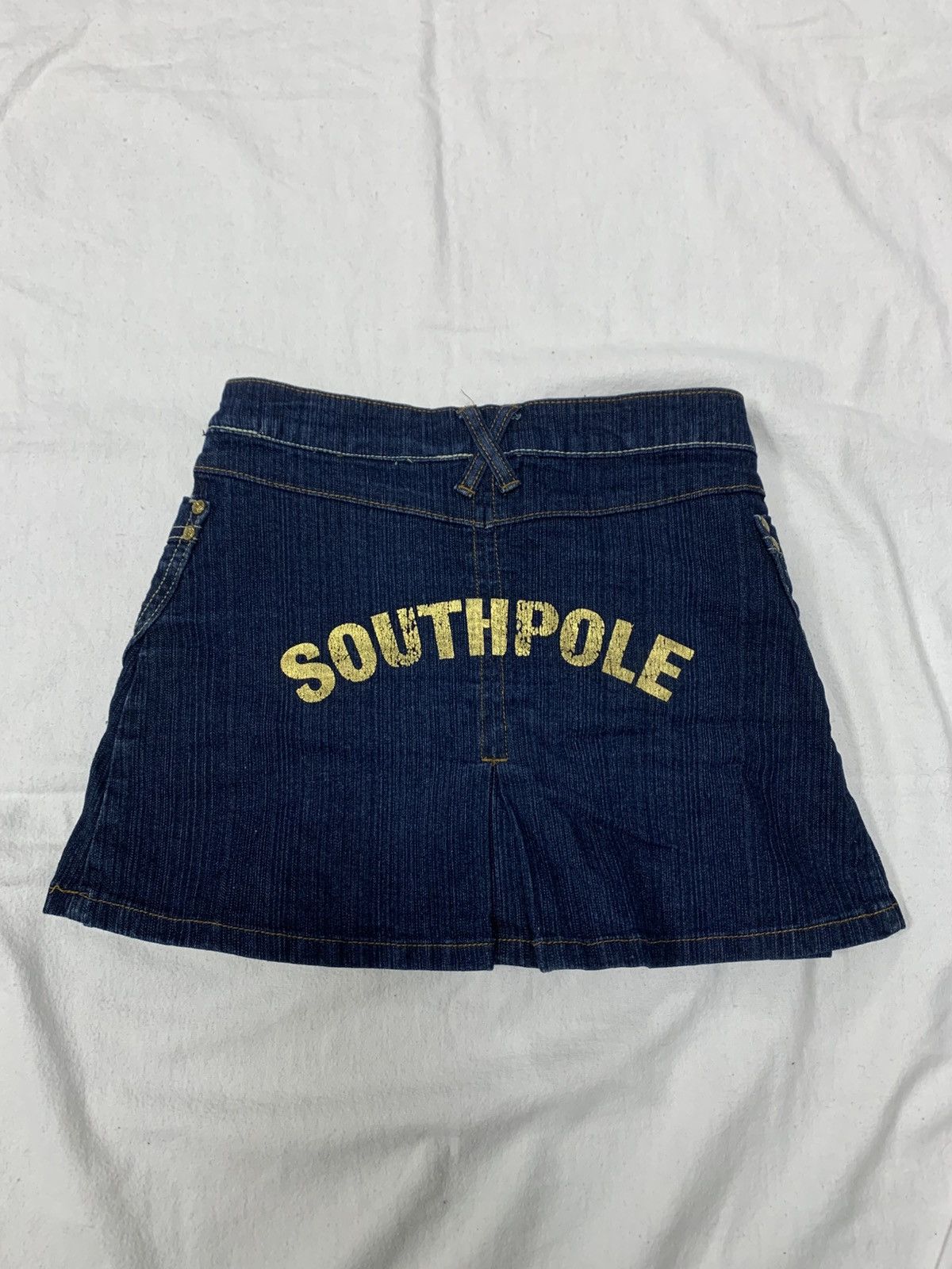 Southpole × Vintage VINTAGE 90S SOUTH POLE PRINTED MINI SKIRT Size 26" / US 2 / IT 38 - 1 Thumbnail