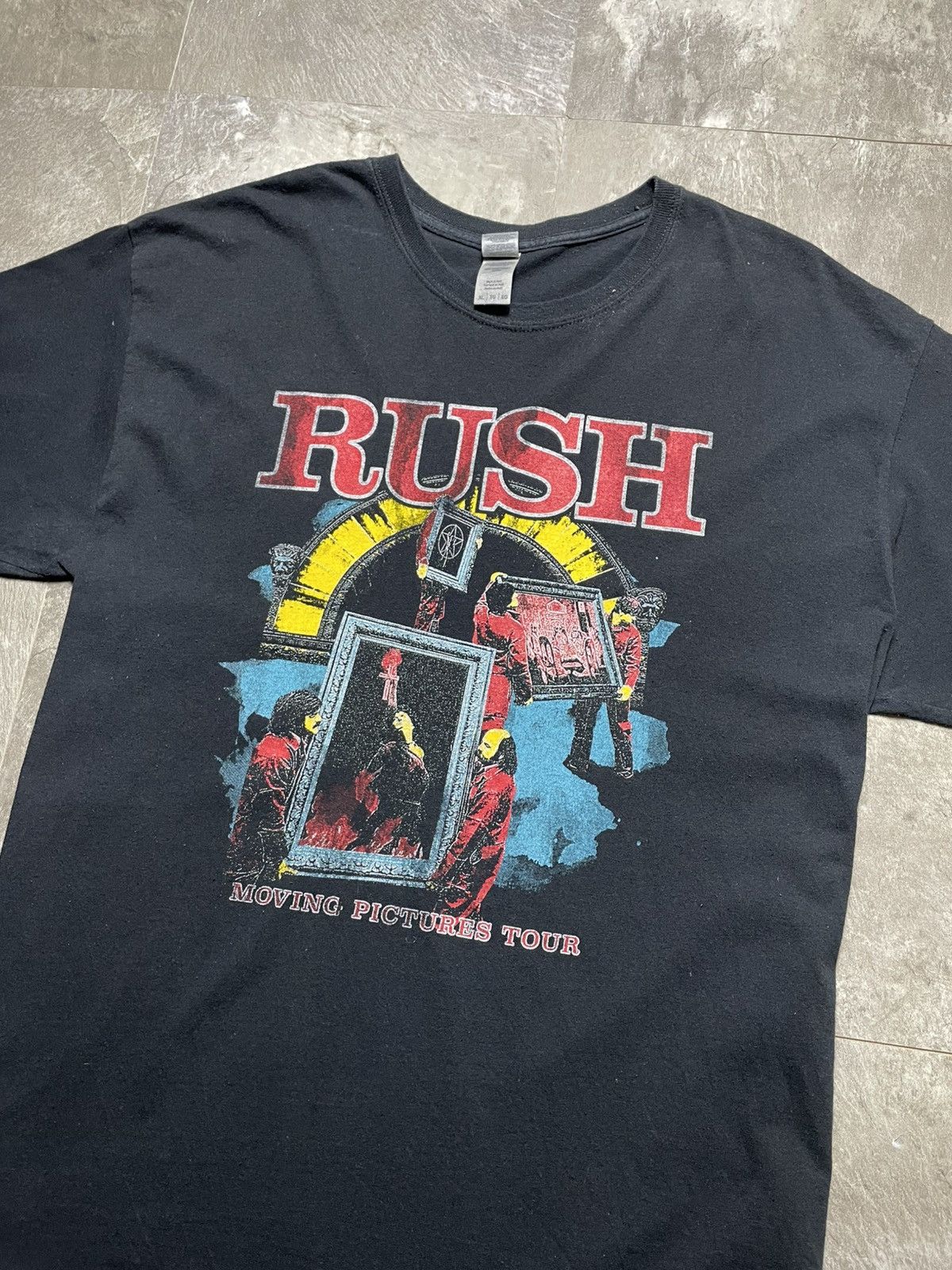 Band Tees Vintage Rush Moving Picture Tour Album Glamrock Tee rare Size US XL / EU 56 / 4 - 2 Thumbnail