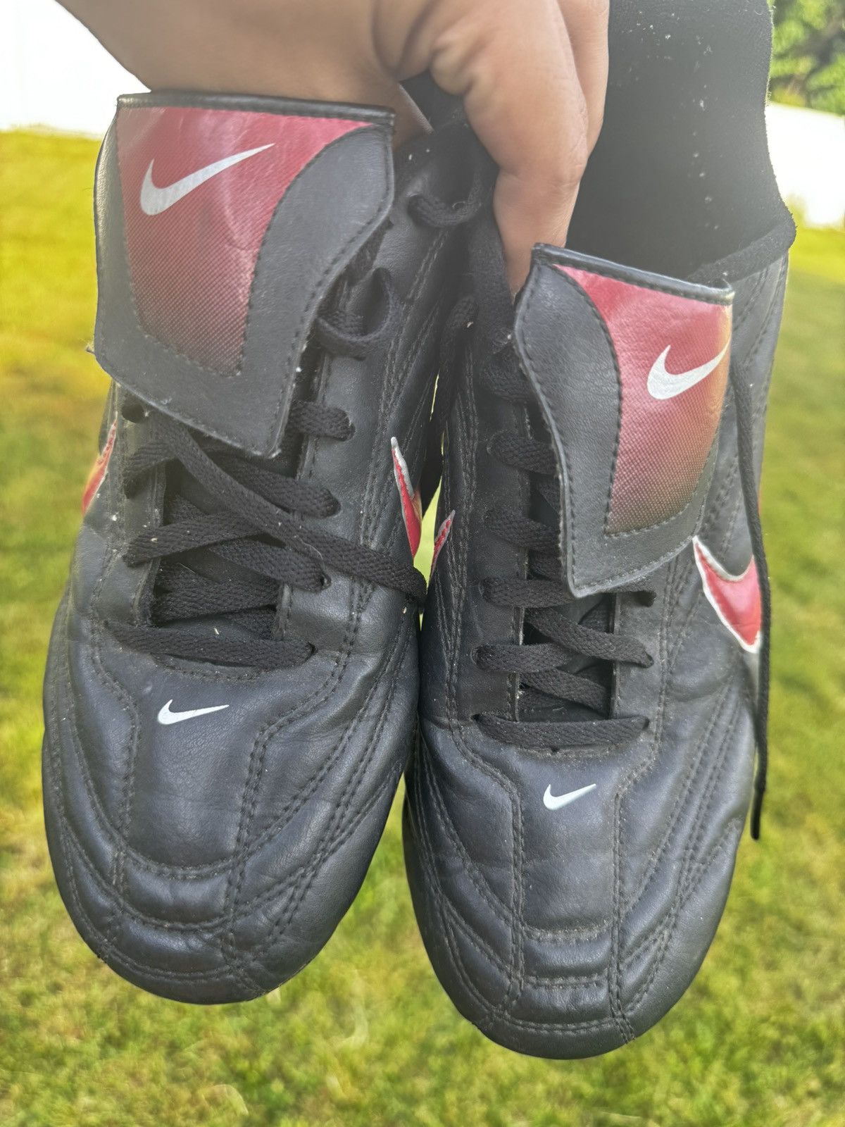 Vintage Nike Vintage Soccer Cleats Size US 8 / EU 41 - 2 Thumbnail