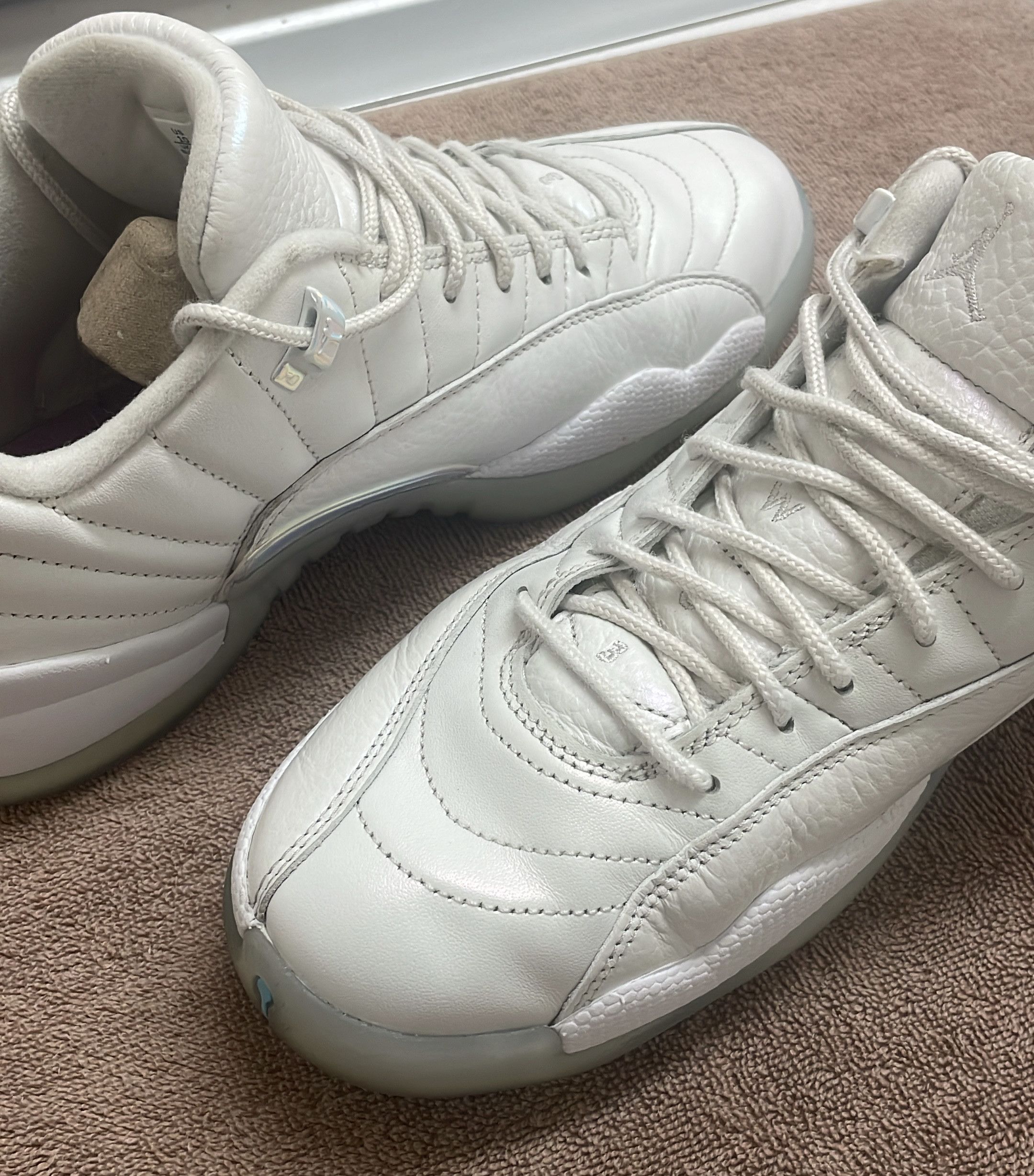 Jordan Brand Air Jordan 12 Retro Low ‘Easter’ Size US 10 / EU 43 - 11 Thumbnail