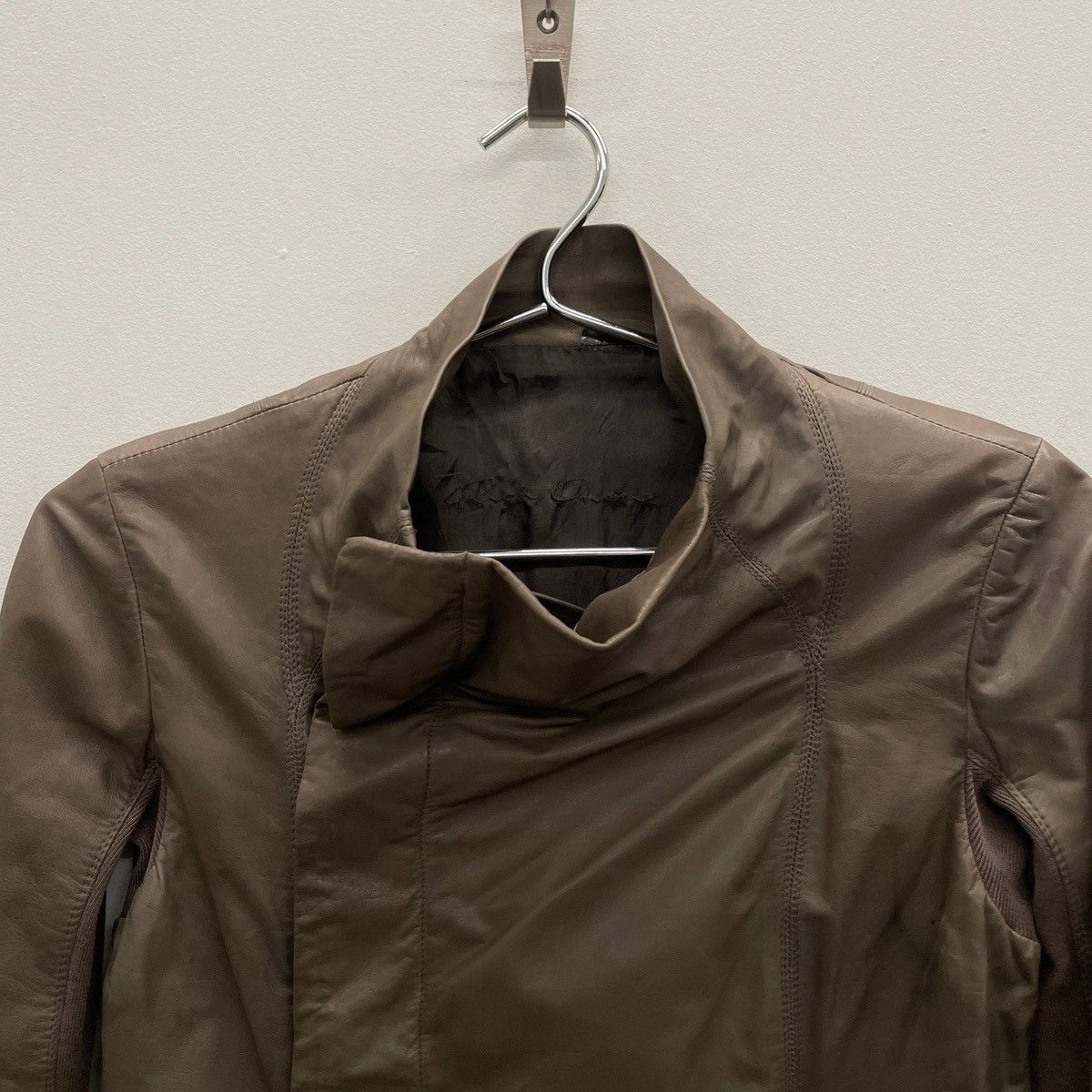 Rick Owens FW06 Rick Owens “DUSTOLATOR” Asymmetrical Biker Jacket Size XS / US 0-2 / IT 36-38 - 4 Thumbnail