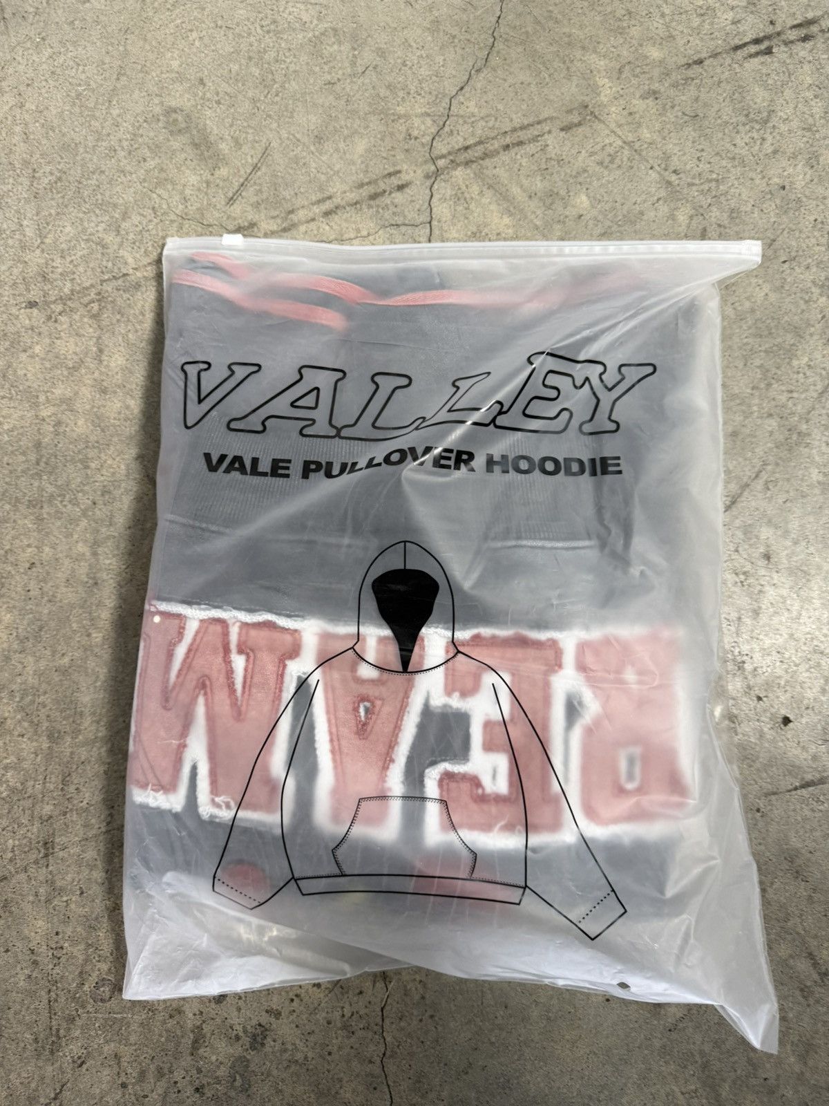 Vale Vale Forever Anthem Pullover ‘Black’ Size US XXL / EU 58 / 5 - 8 Thumbnail