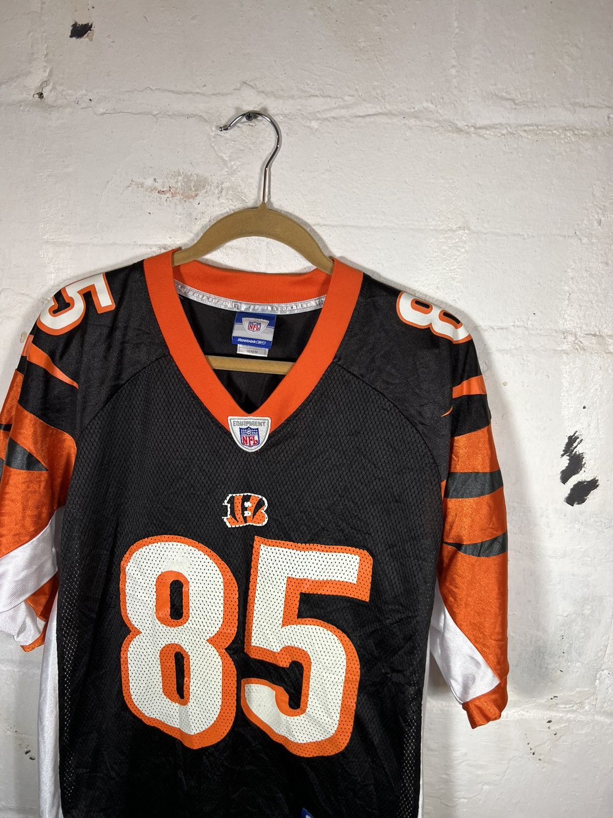 NFL × Vintage Vintage Cincinnati Bengals Chad Johnson Jersey Size US M / EU 48-50 / 2 - 5 Thumbnail