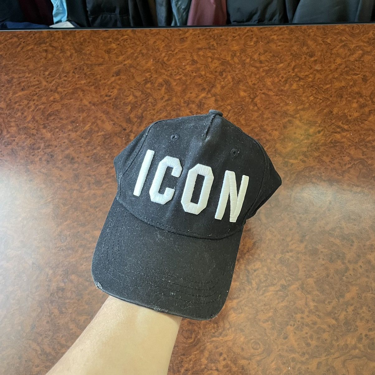 Dsquared2 × Hypebeast Family Business Logo Cap ICON HAT DSQUARED DSQUARED2 Size ONE SIZE - 1 Thumbnail