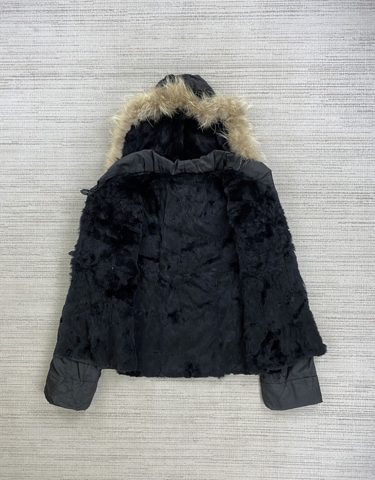 Beauty Beast × Japanese Brand × Vintage Vintage Rosace Cropped Faux Fur Hoodie Jacket Size US M / EU 48-50 / 2 - 5 Thumbnail