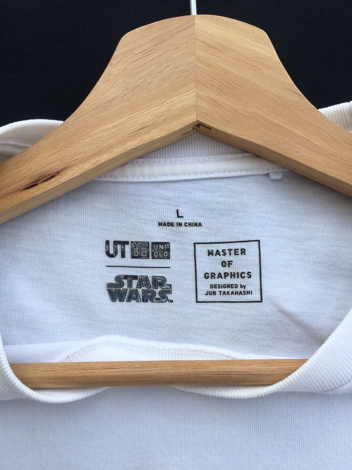 Jun Takahashi Rare Uniqlo Droids Jun Takahashi Tshirt Size US L / EU 52-54 / 3 - 8 Thumbnail